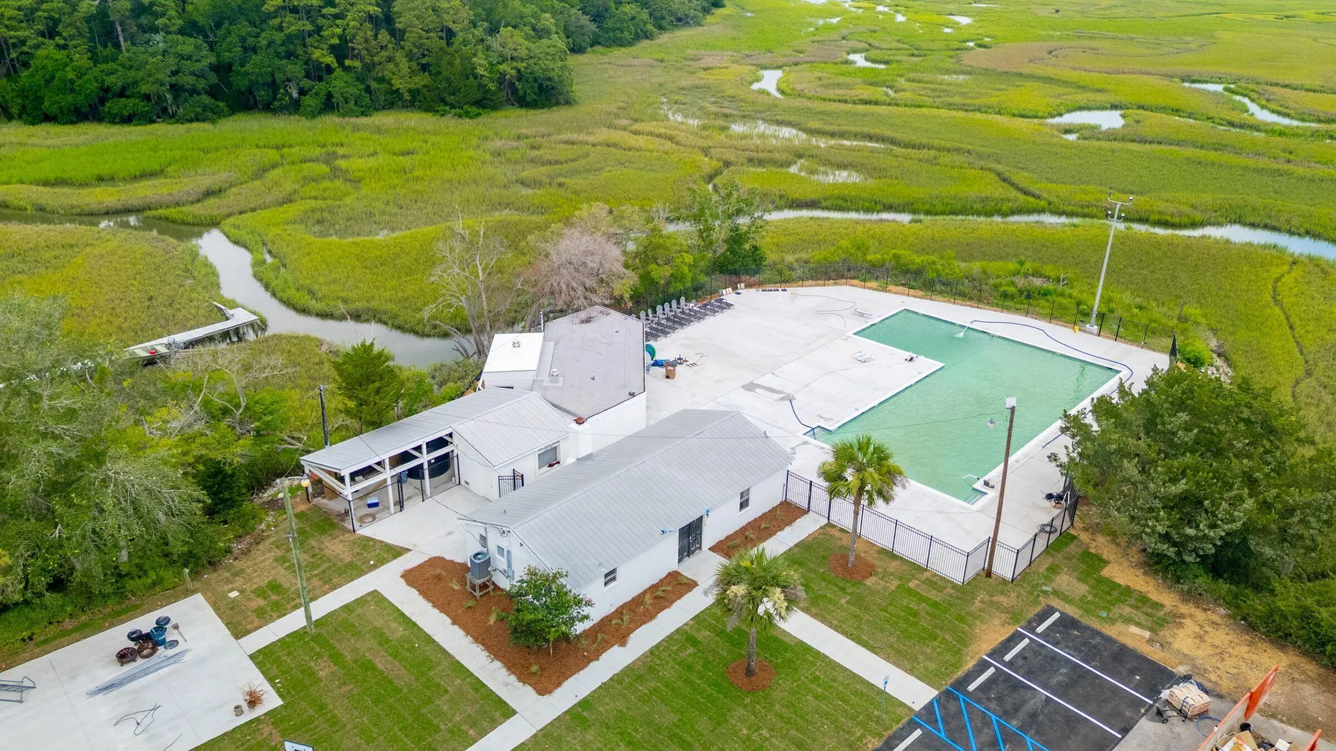Property image 3 at 460 Trapier Drive, Charleston, SC 29412