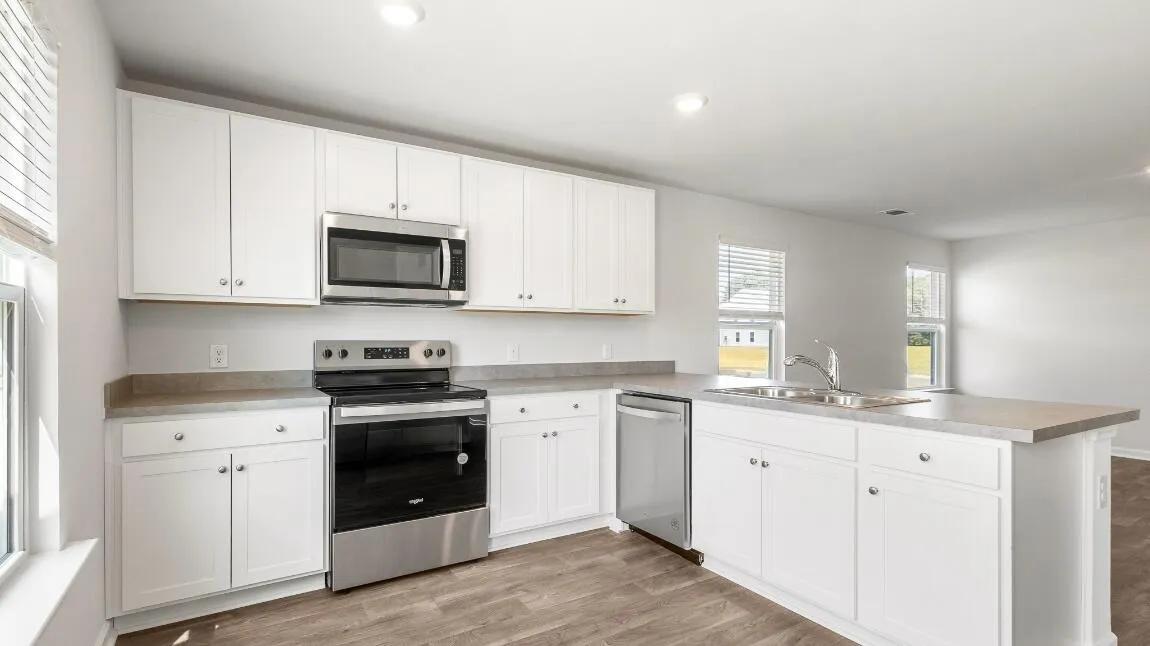 Property image 5 at 1009 Folly Road, Summerton, SC 29148