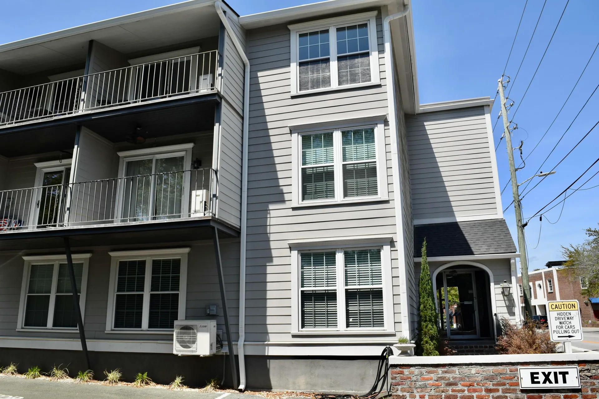 259 E Bay St 1a