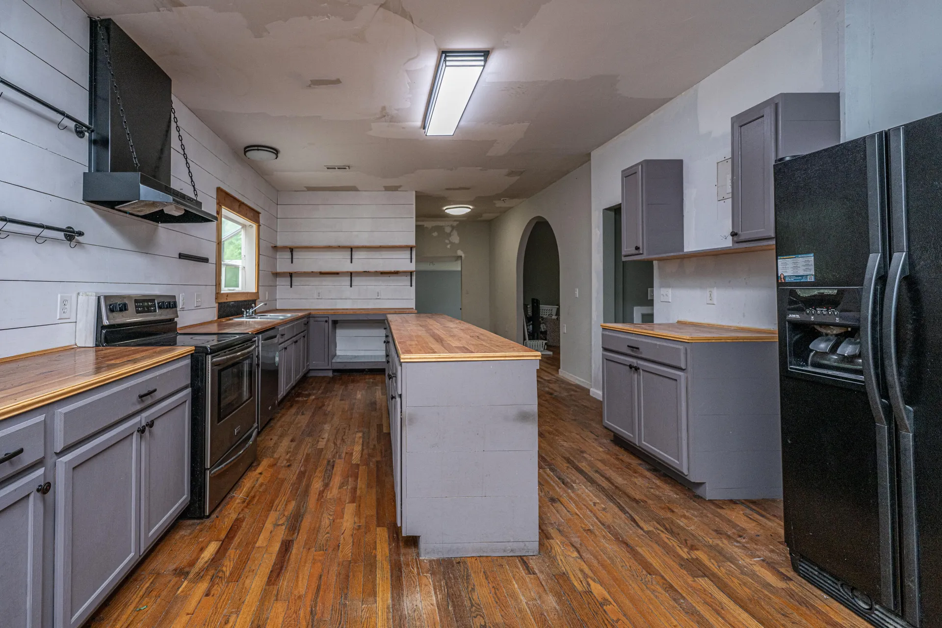 Property image 2 at 312 Piney Grove Road, Cross, SC 29436