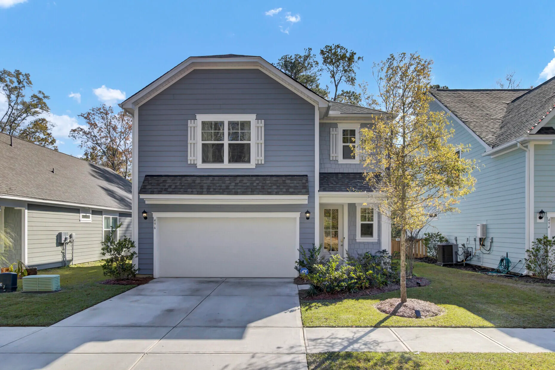 496 Oak View Way