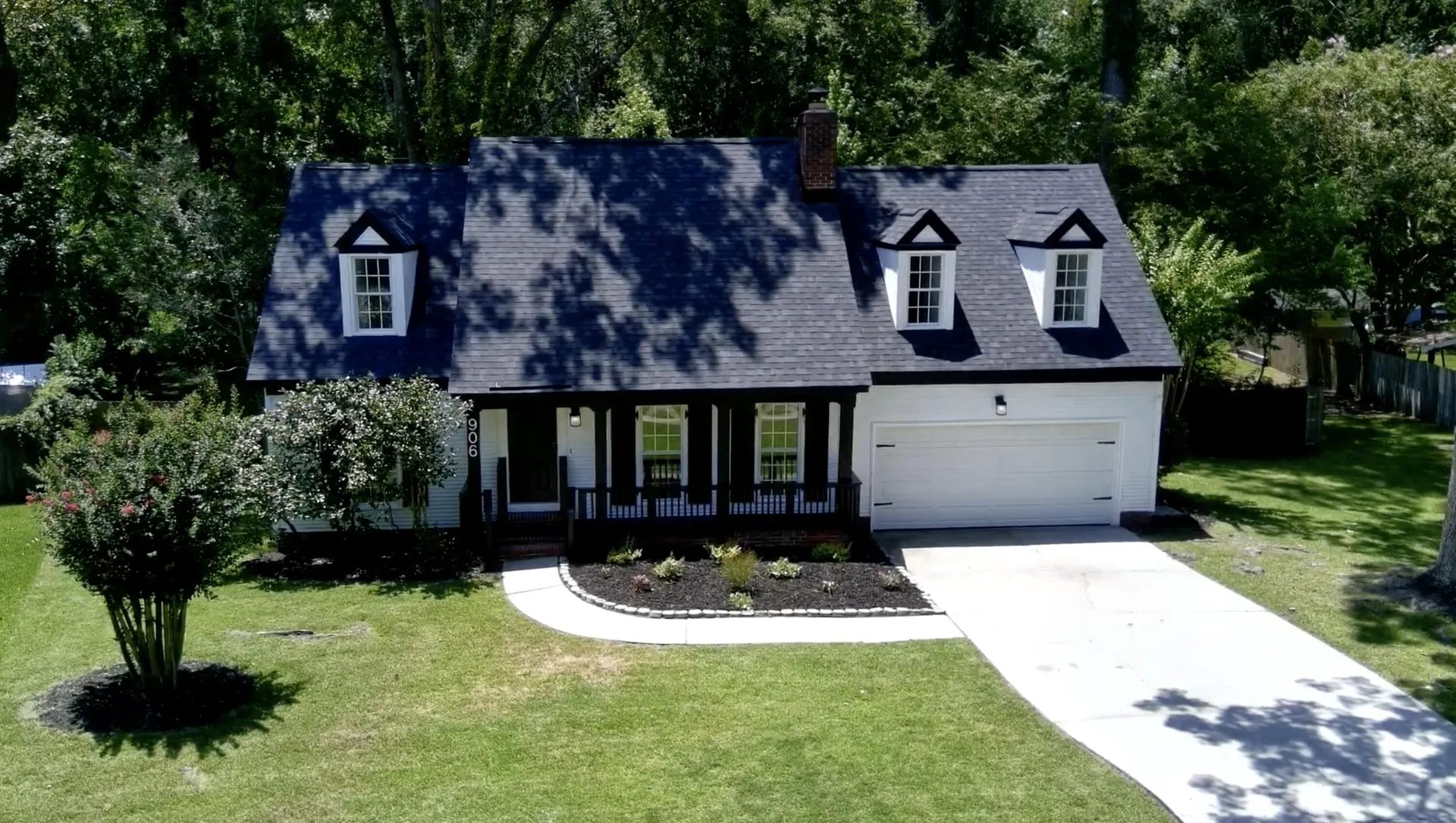 906 Essex Drive