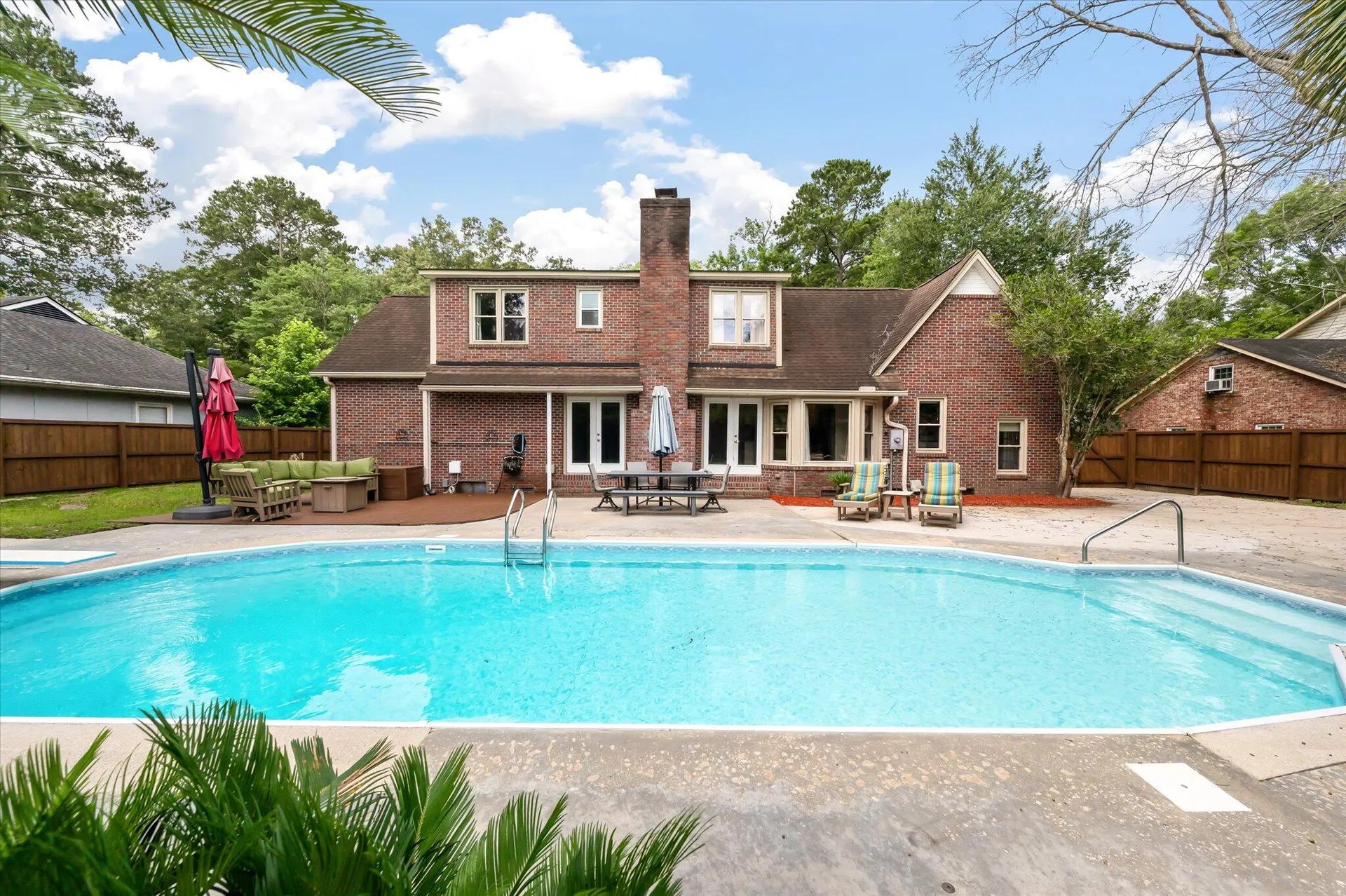 129 Dunbury Drive