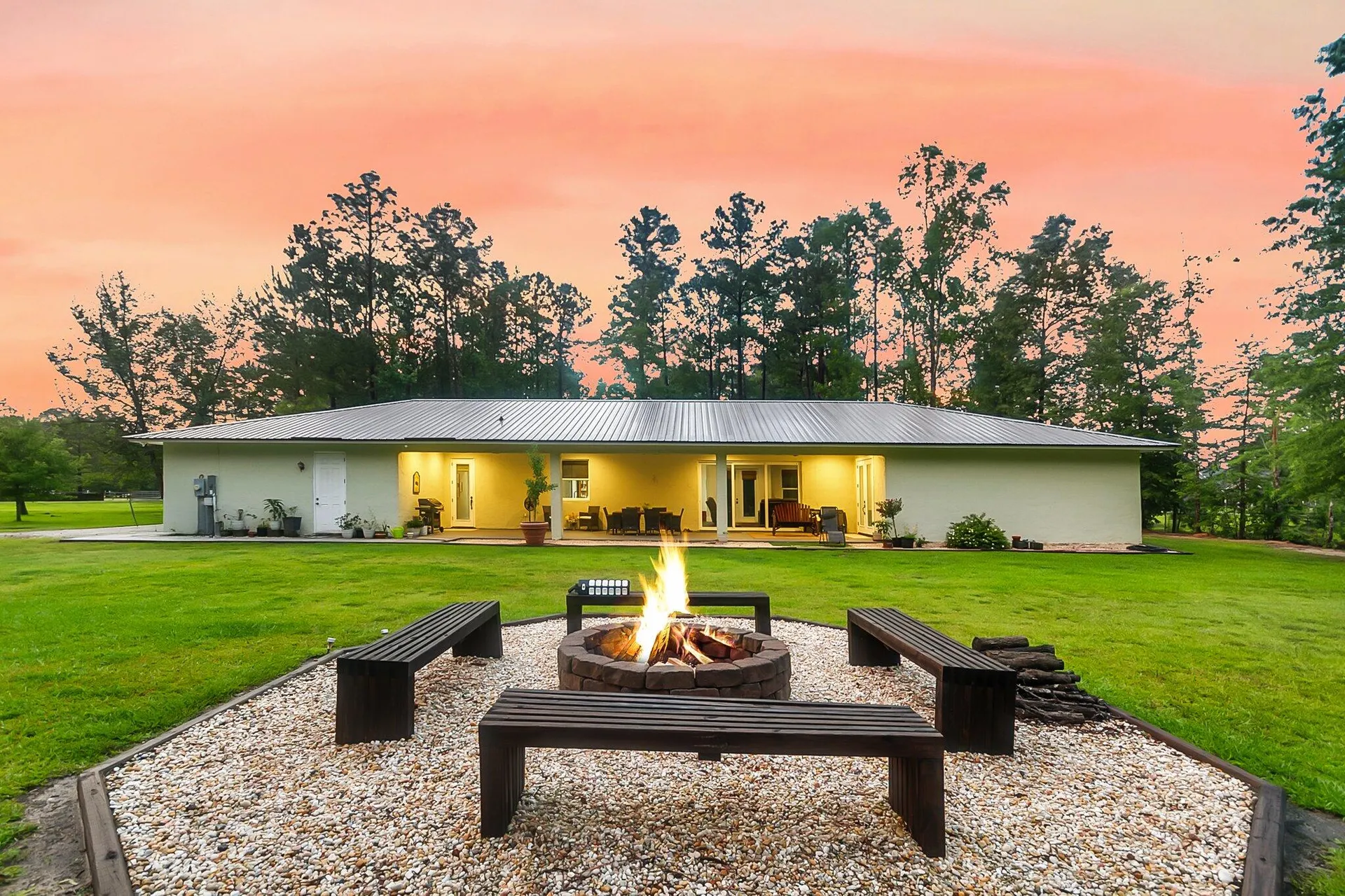 Property image 2 at 242 Cheyenne Road, Summerville, SC 29483