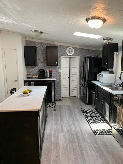 Property image 5 at 307 Glen Street, Summerville, SC 29483