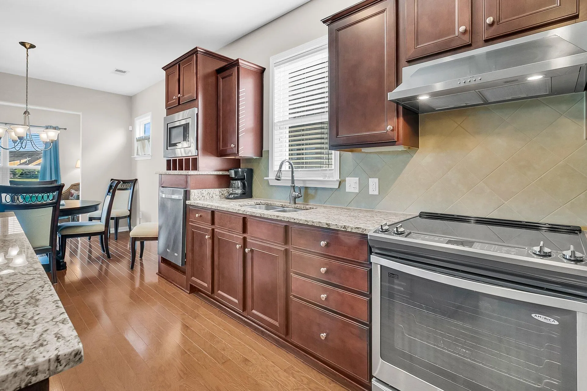 Property image 5 at 510 Eastern Isle Avenue, Summerville, SC 29486