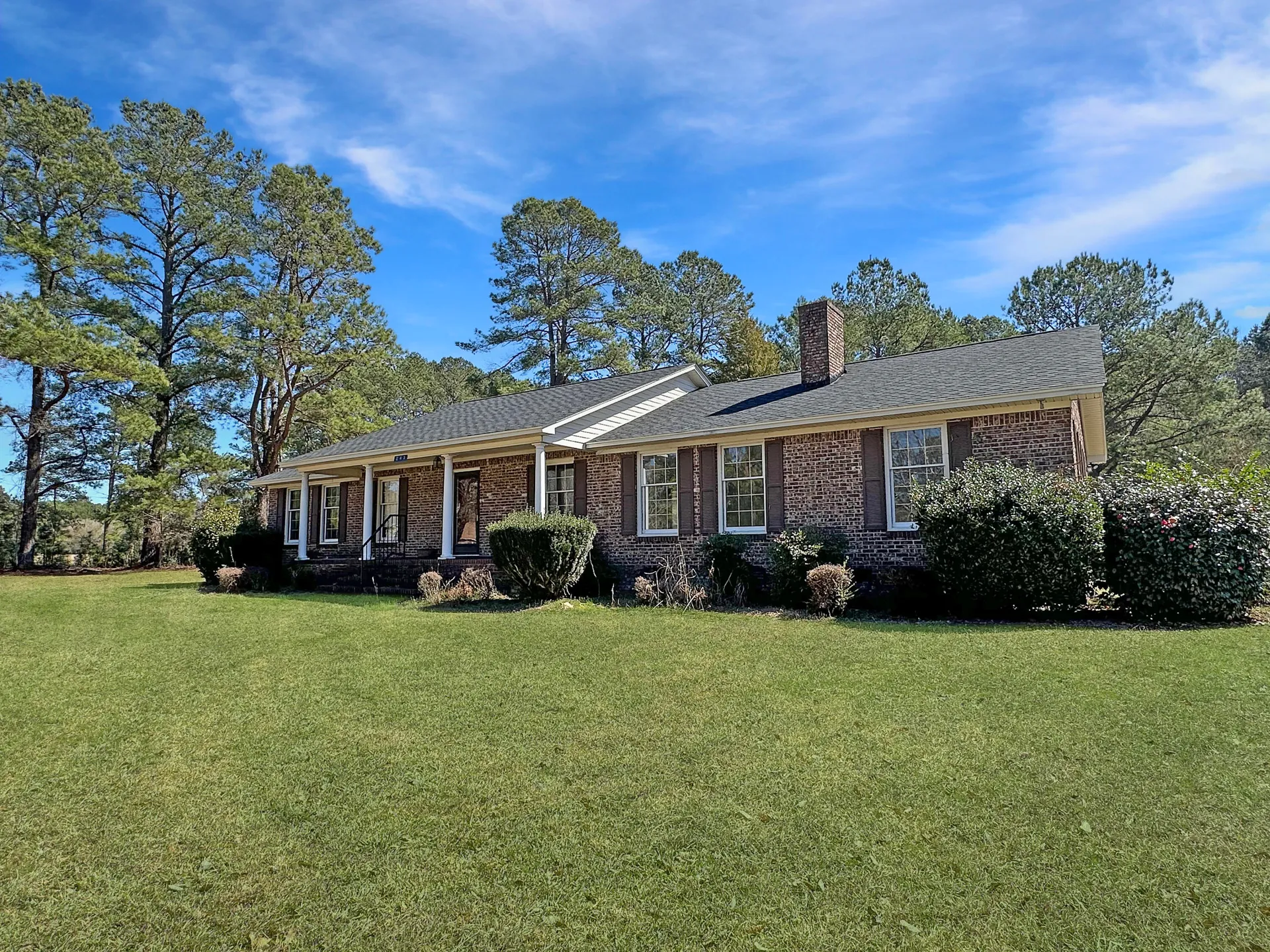 Property image 4 at 243 Country Club Boulevard, Saint George, SC 29477