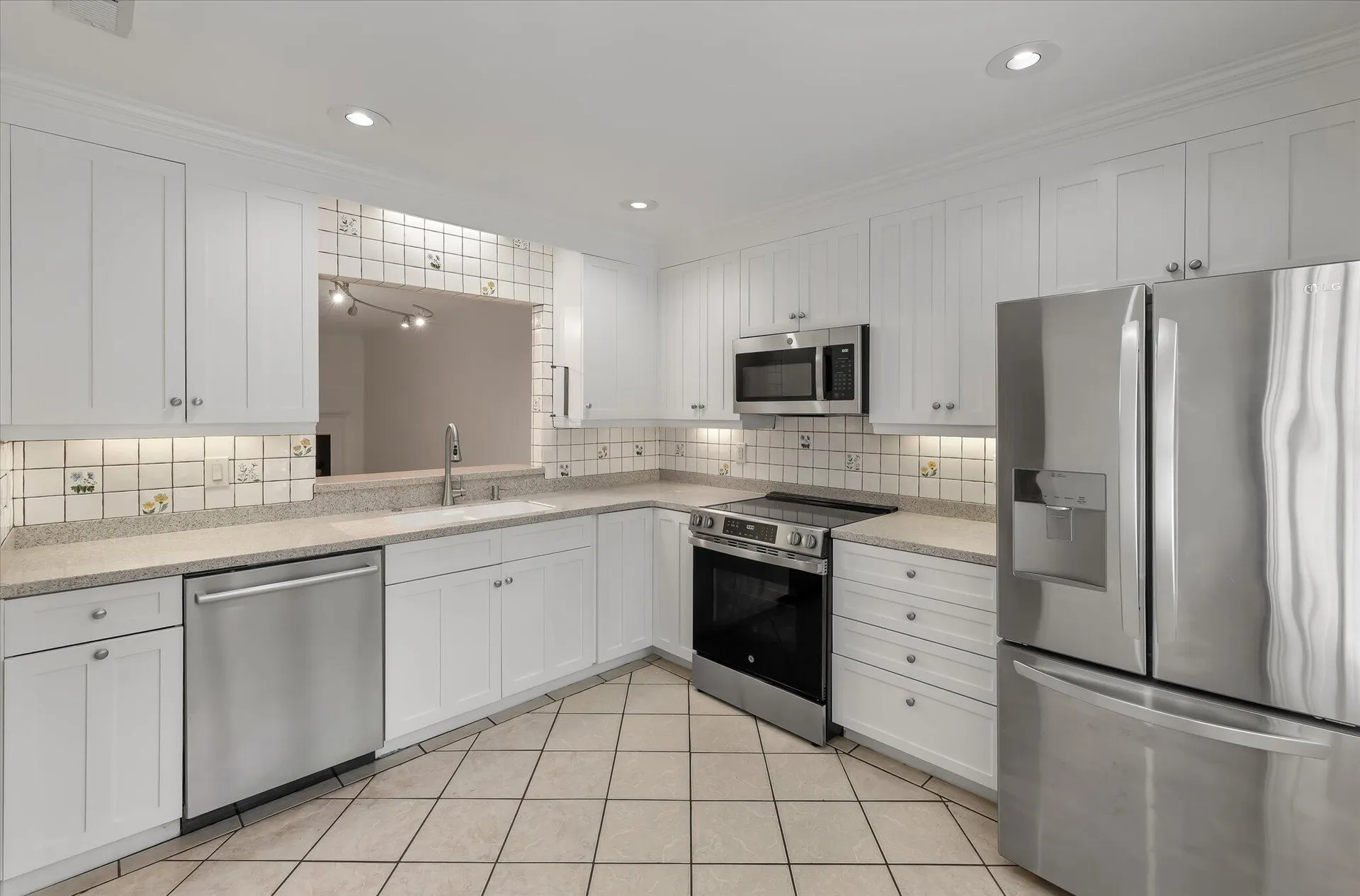 Property image 4 at 321 Lapwing Lane, Mount Pleasant, SC 29464