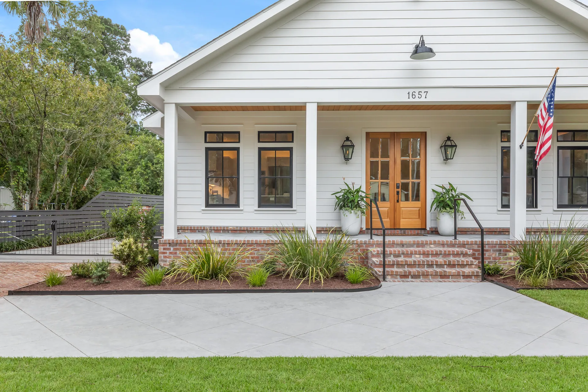 Property image 3 at 1657 Pierpont Avenue, Charleston, SC 29414
