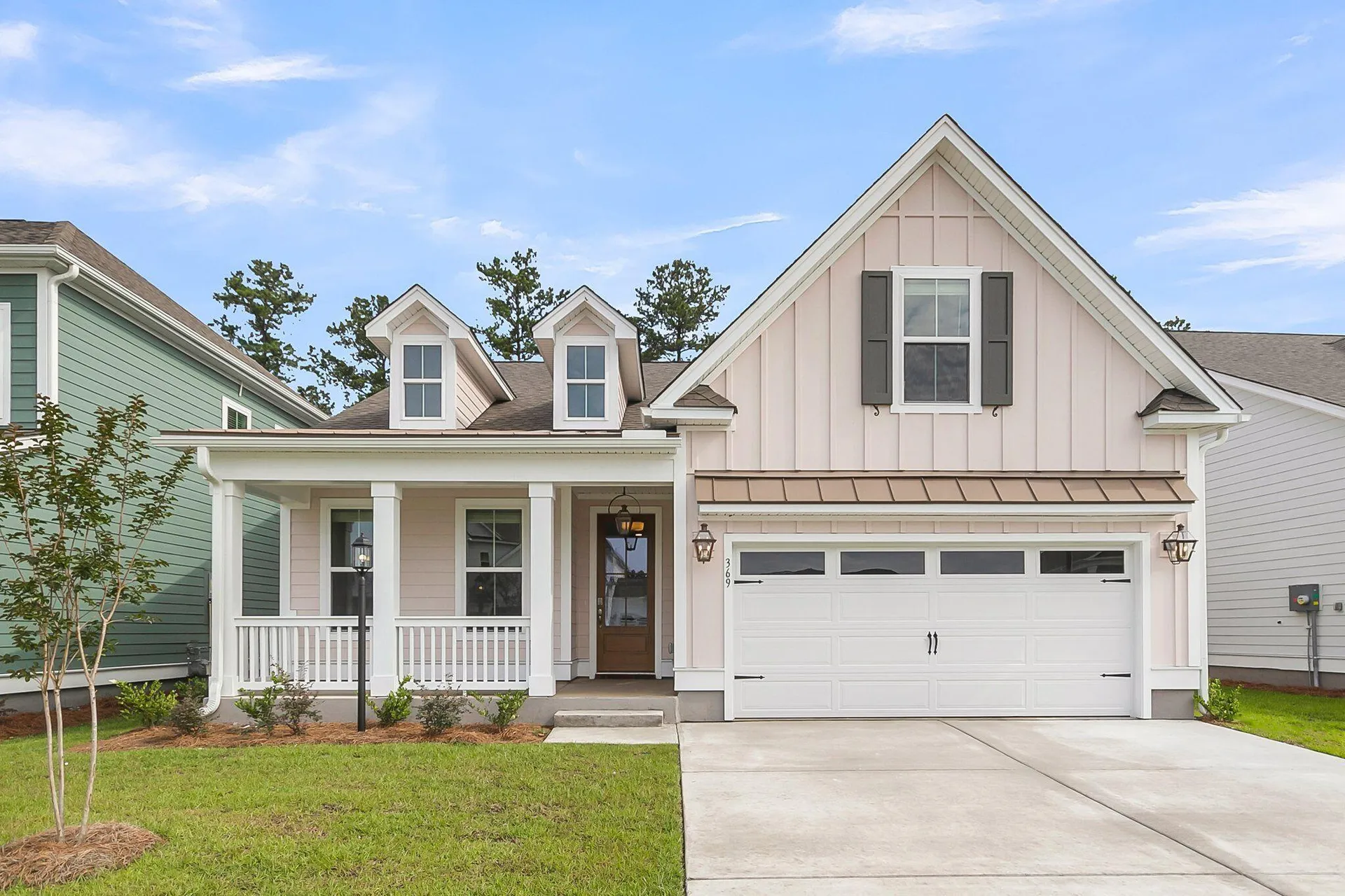 369 Wappoo Trace Lane