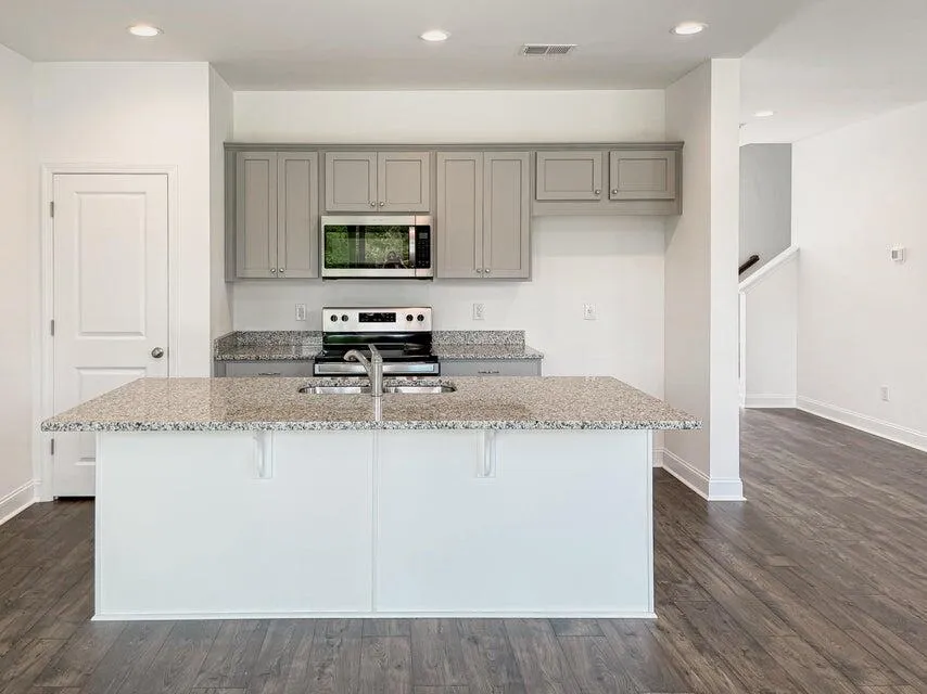 Property image 4 at 350 Chapman Circle, Goose Creek, SC 29445