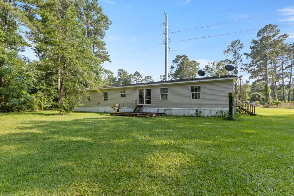 Property image 3 at 250 W Medina Street, Summerville, SC 29483