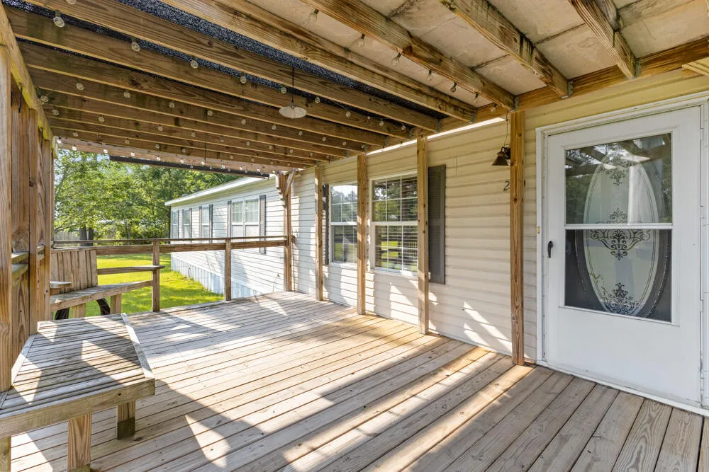 Property image 4 at 250 W Medina Street, Summerville, SC 29483