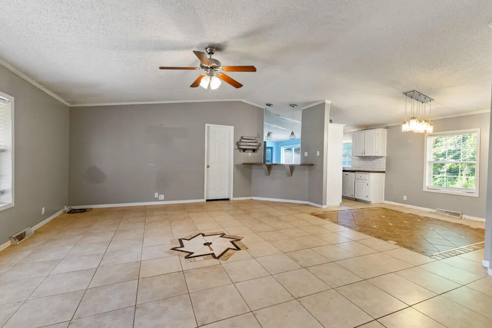 Property image 5 at 250 W Medina Street, Summerville, SC 29483