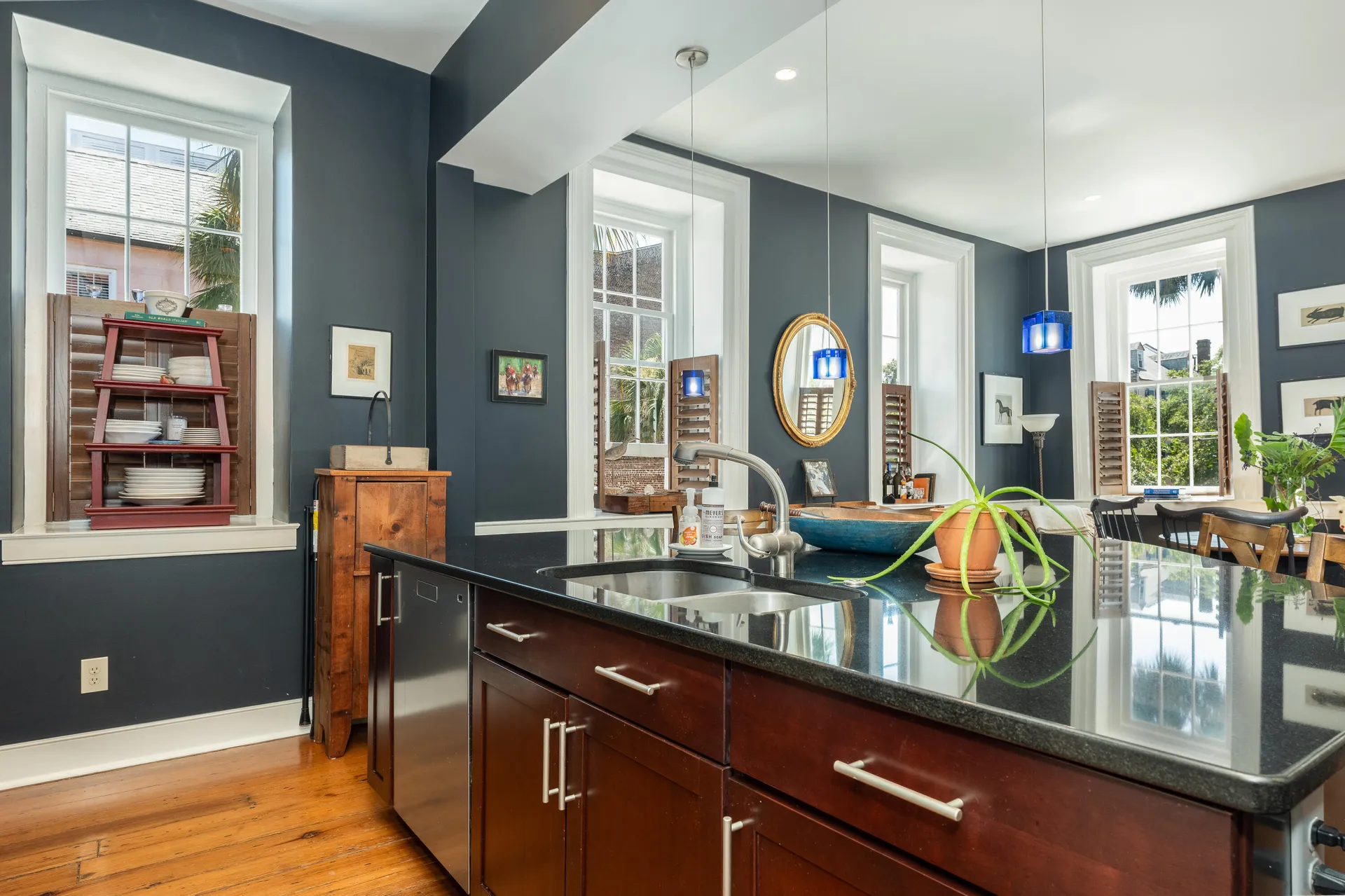 Property image 4 at 29 1 2 State Street B, Charleston, SC 29401