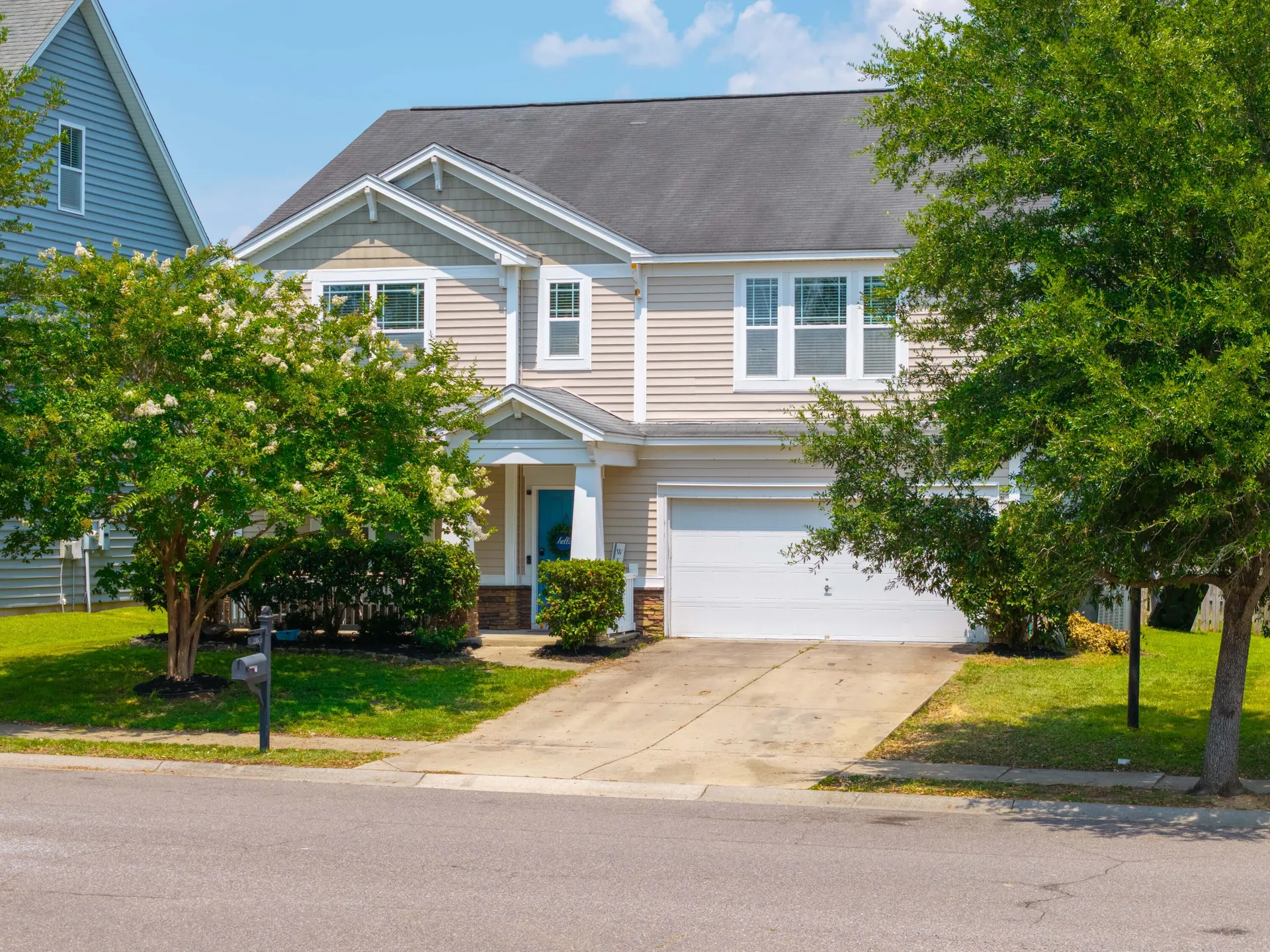135 Gaslight Boulevard