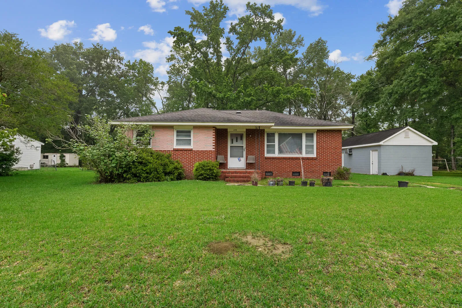 Midland Park, North Charleston Community