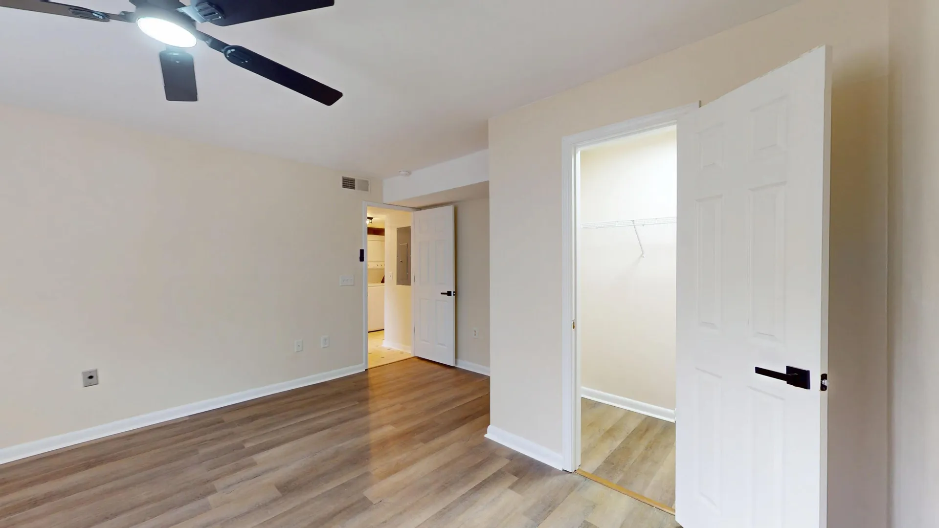 Property image 4 at 415 Parkdale Drive 2f, Charleston, SC 29414