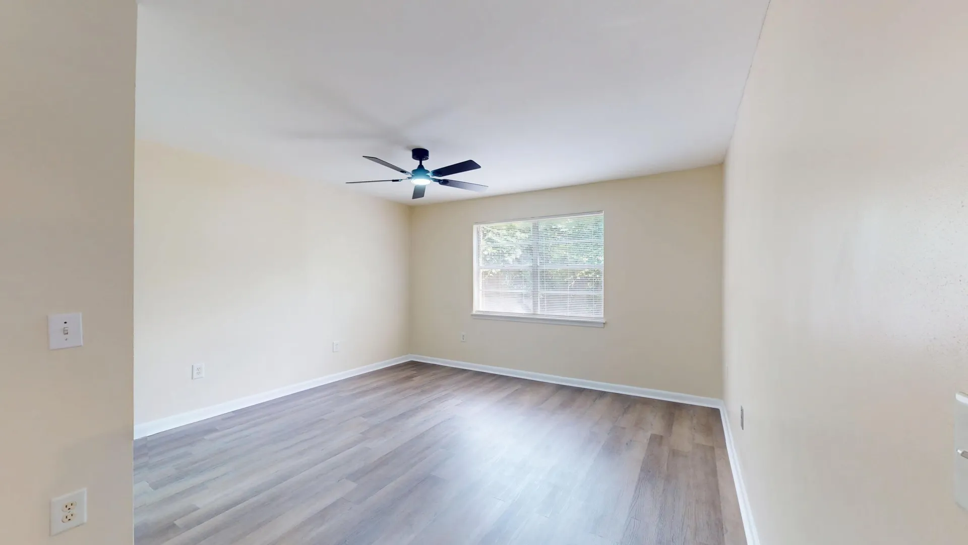 Property image 5 at 415 Parkdale Drive 2f, Charleston, SC 29414