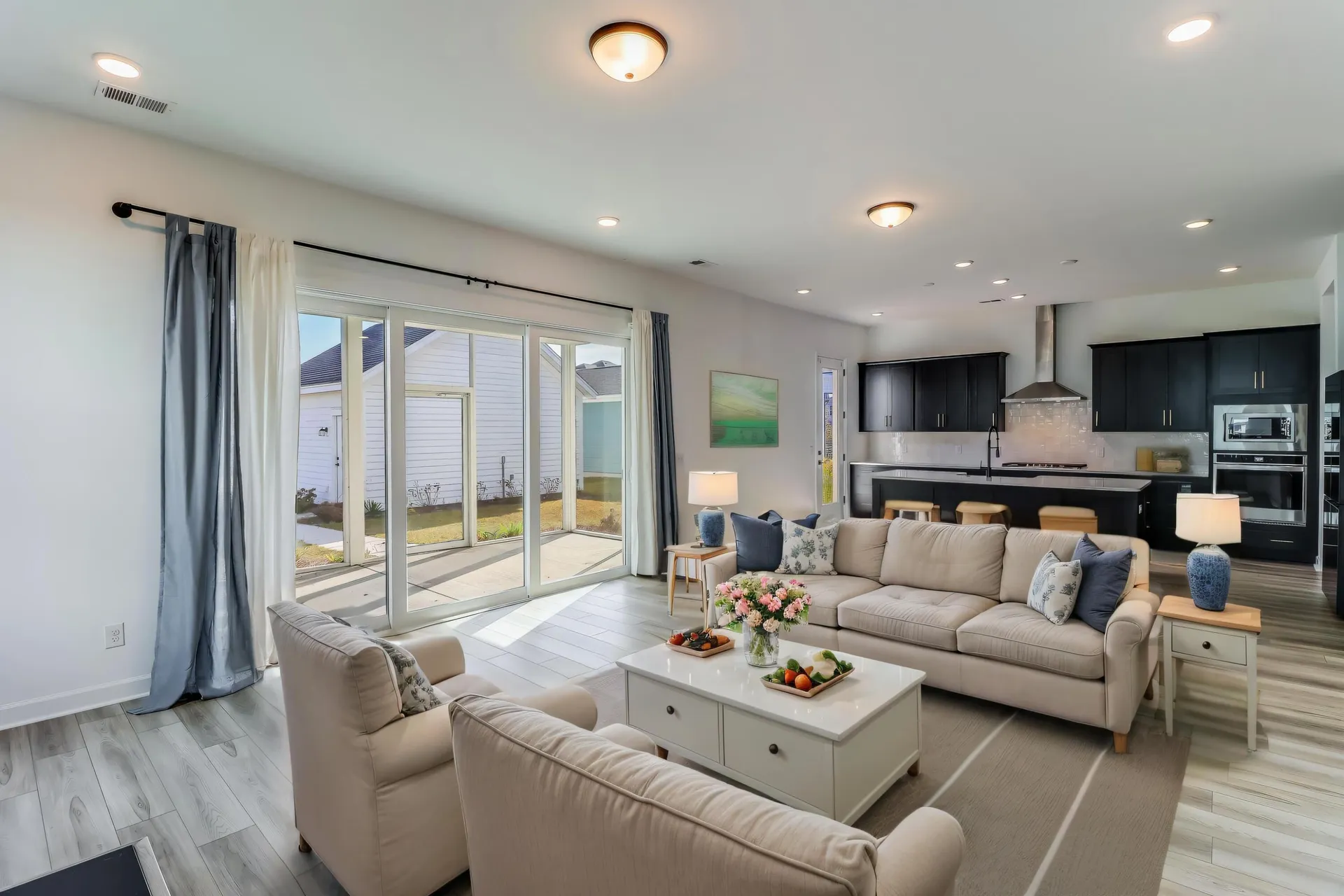 Property image 3 at 218 Symphony Avenue, Summerville, SC 29486