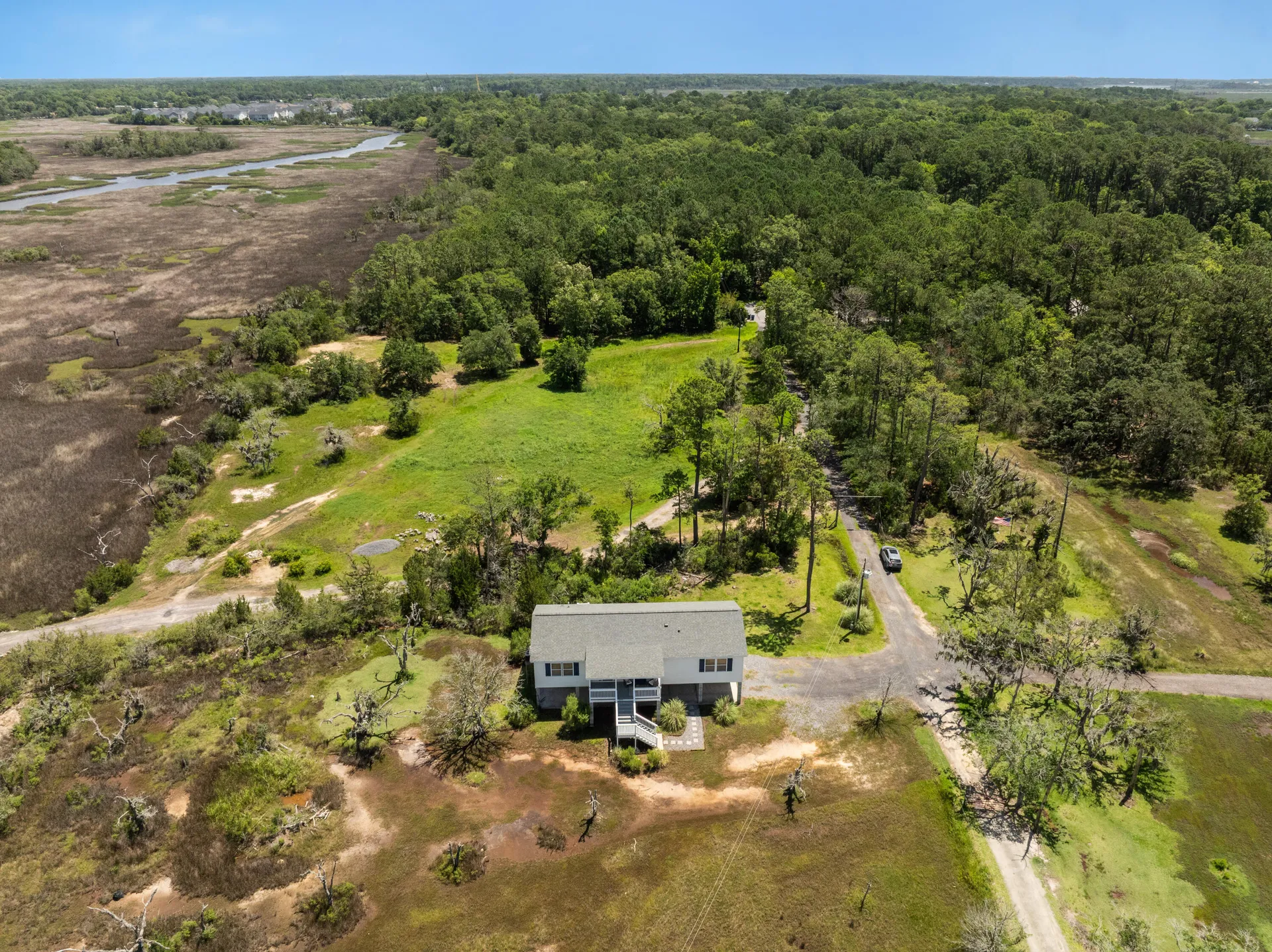 3810 Marshfield Road
