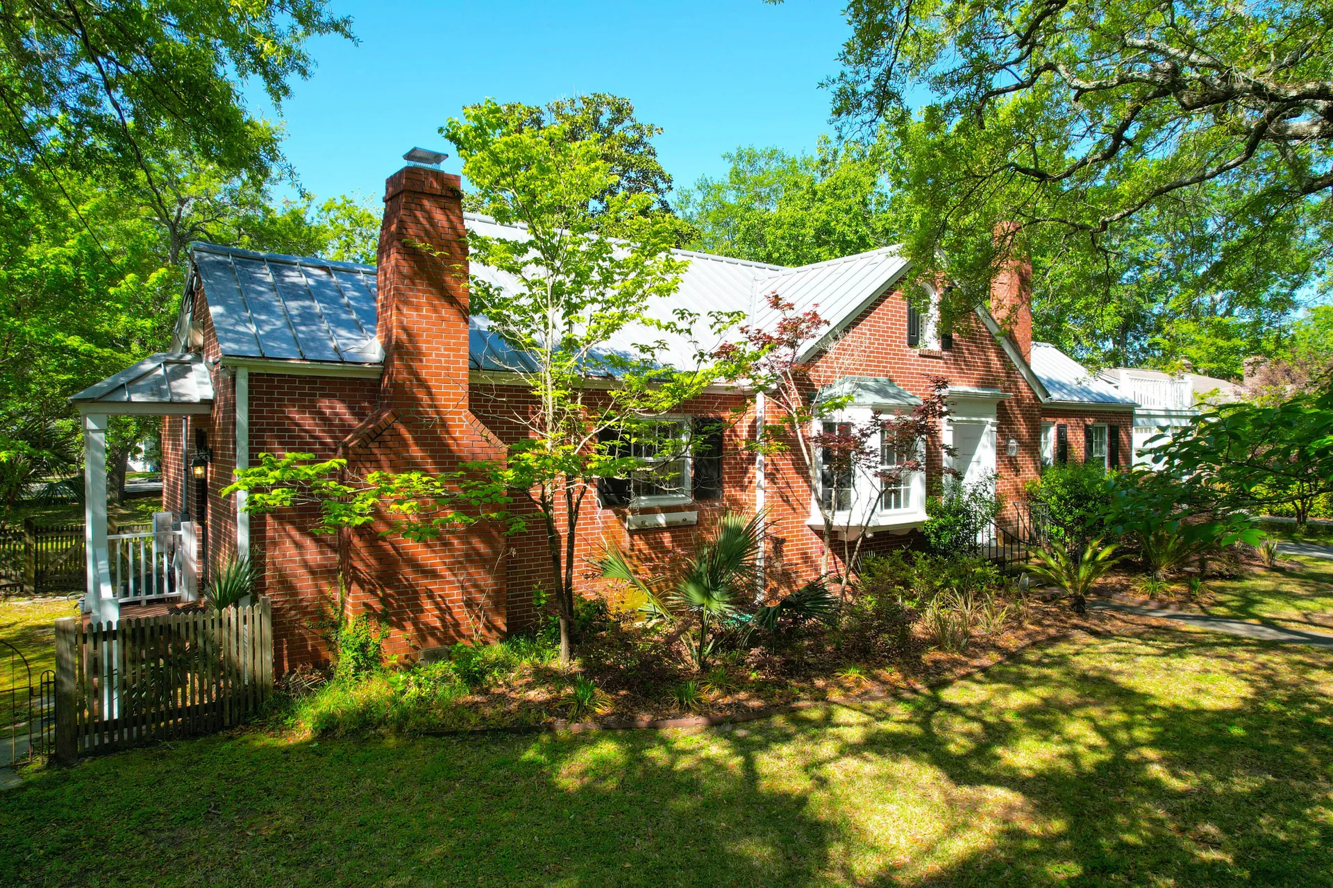 Property image 2 at 41 Berkeley Road, Charleston, SC 29407