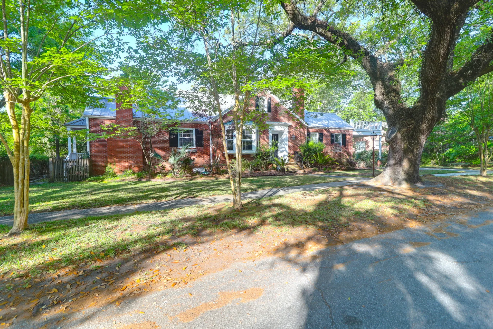 Property image 3 at 41 Berkeley Road, Charleston, SC 29407
