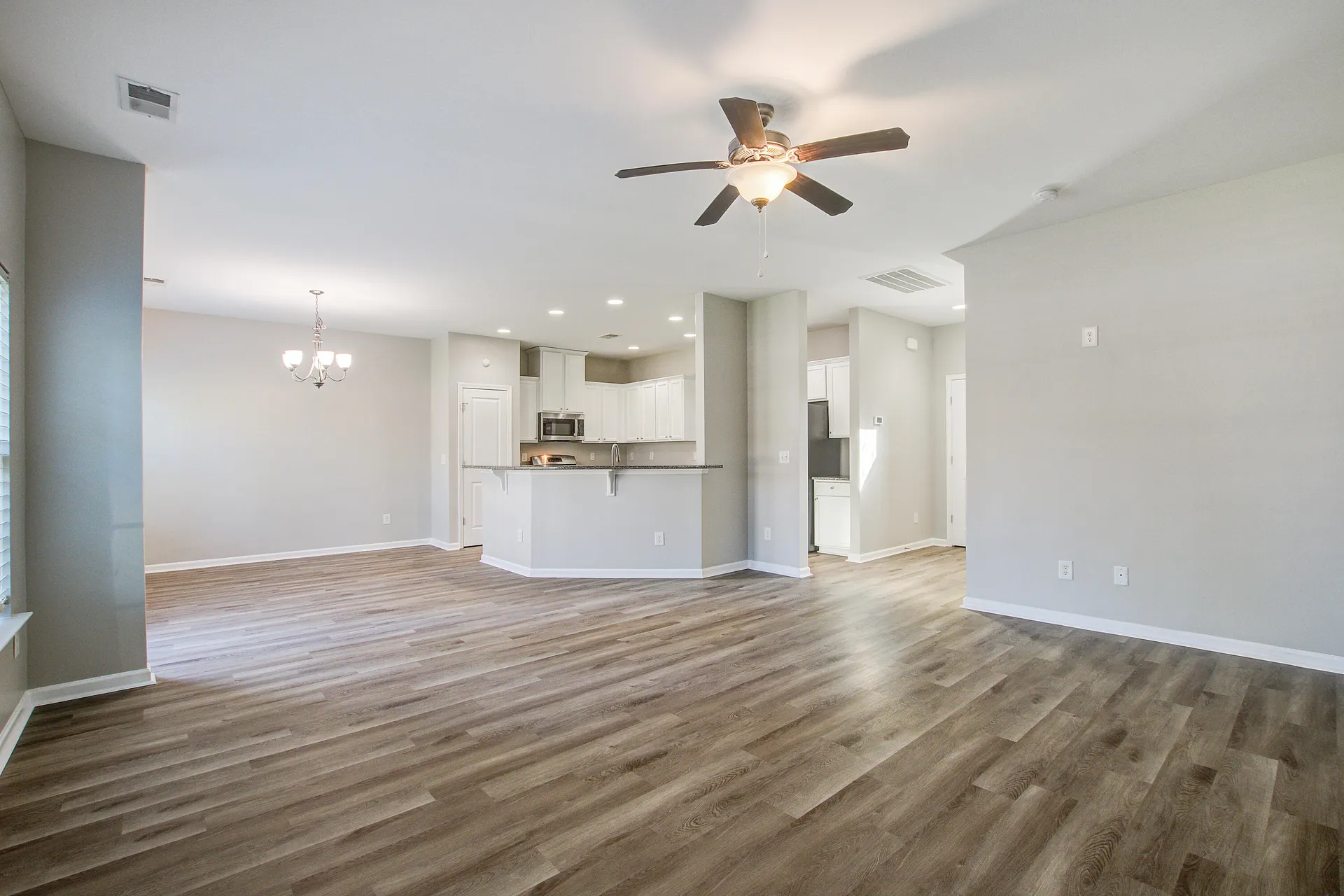 Property image 4 at 459 Whispering Breeze Lane, Summerville, SC 29486