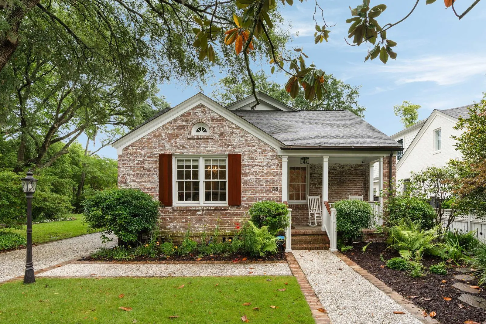 Byrnes Downs, Charleston Community