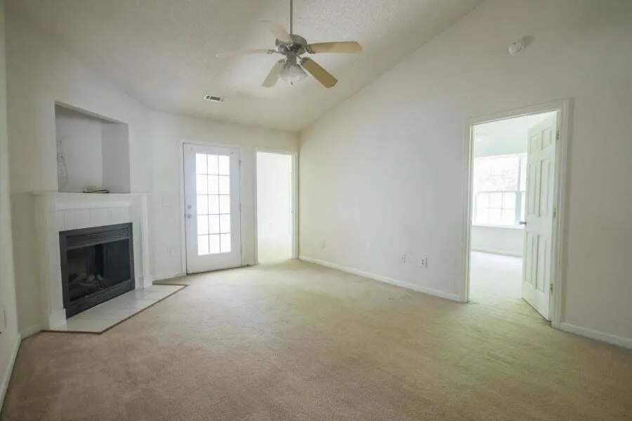 Property image 2 at 8025 Vermont Road, North Charleston, SC 29418