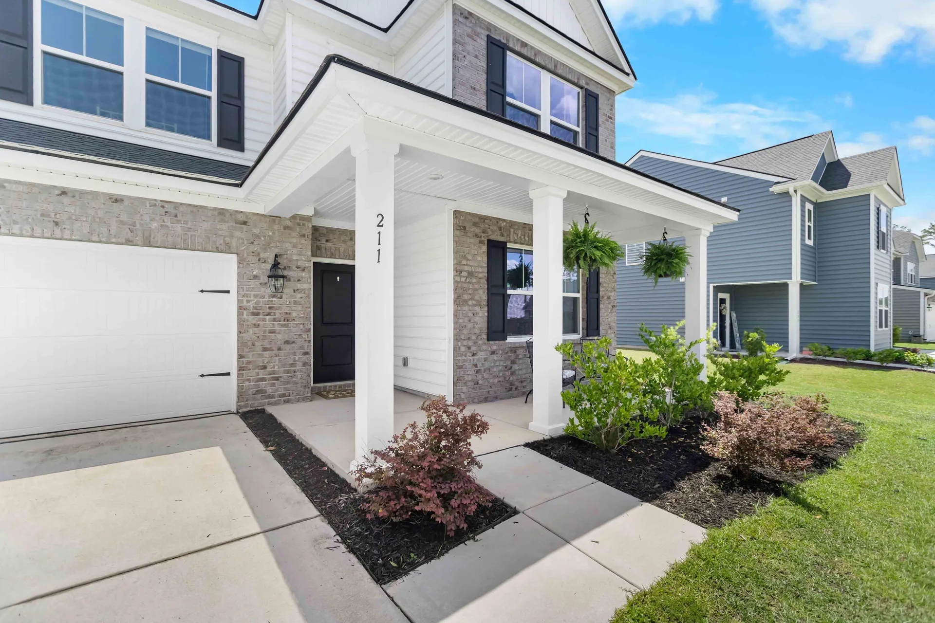 Property image 2 at 211 Squire Pope Road, Summerville, SC 29486