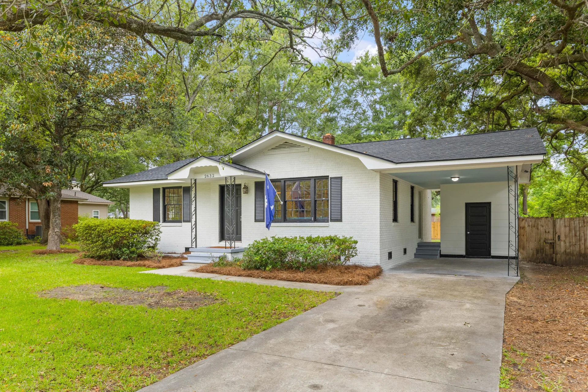 Property image 2 at 2632 Ridgewood Avenue, Charleston, SC 29414