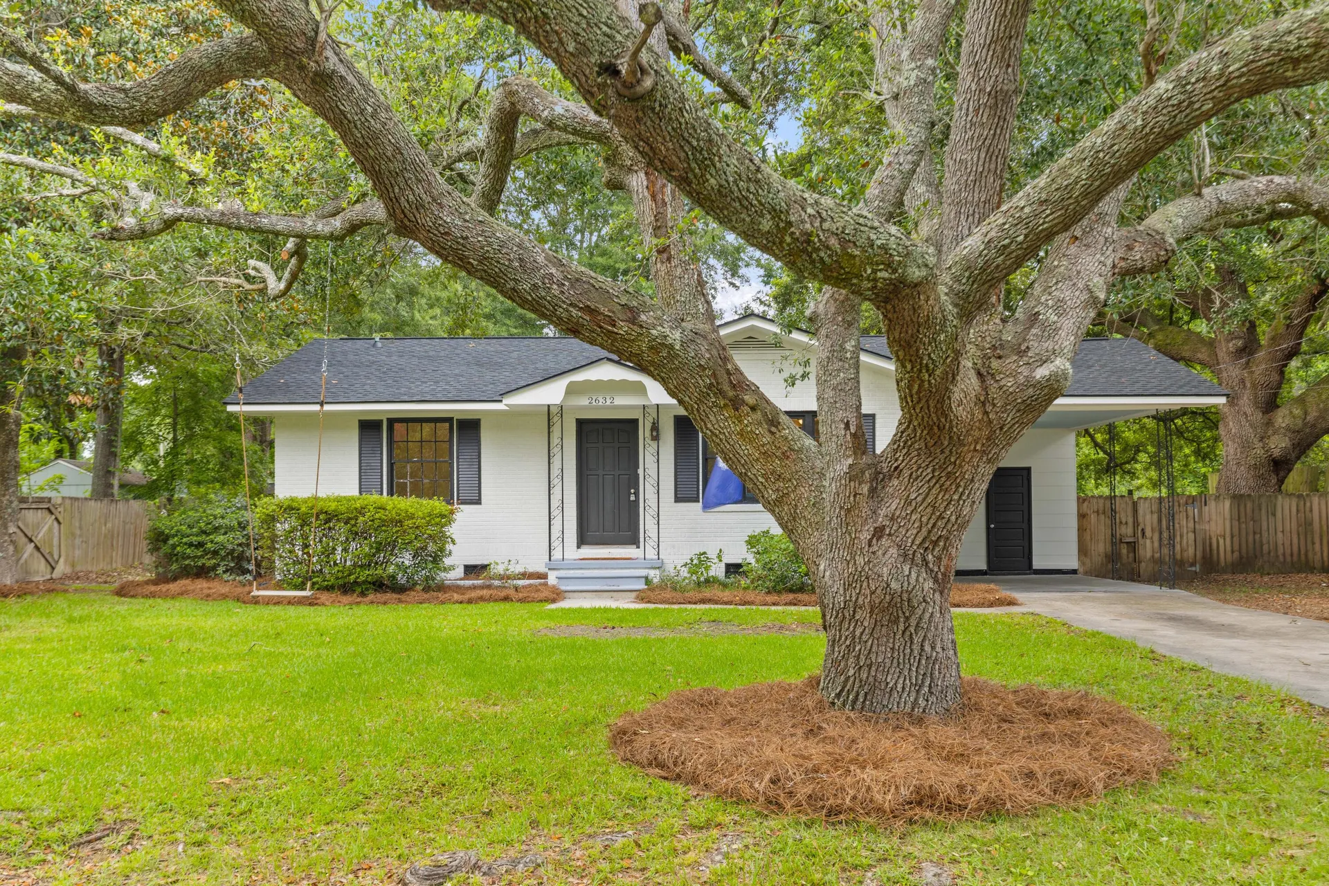 Property image 3 at 2632 Ridgewood Avenue, Charleston, SC 29414