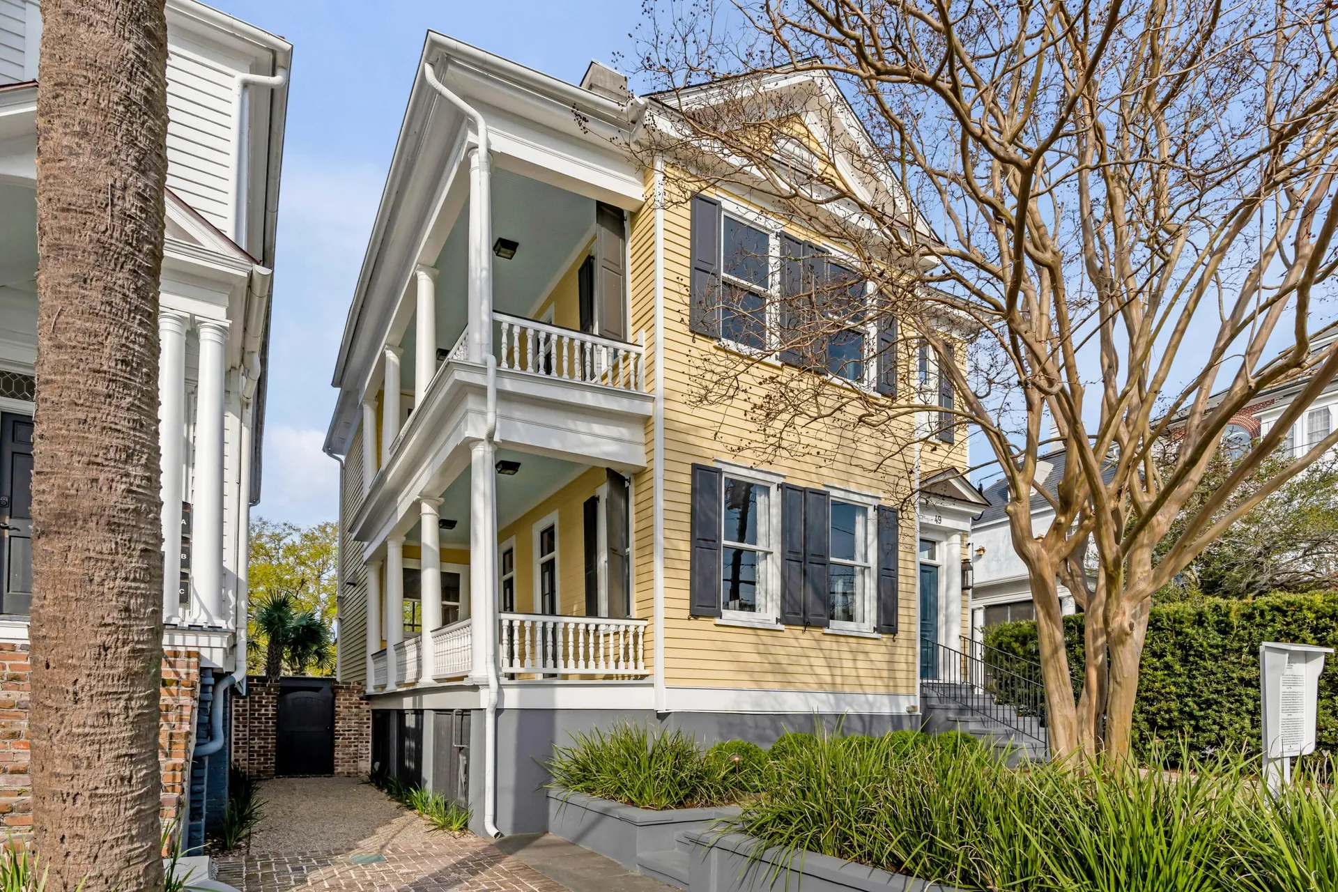 Property image 2 at 49 Ashley Avenue, Charleston, SC 29401