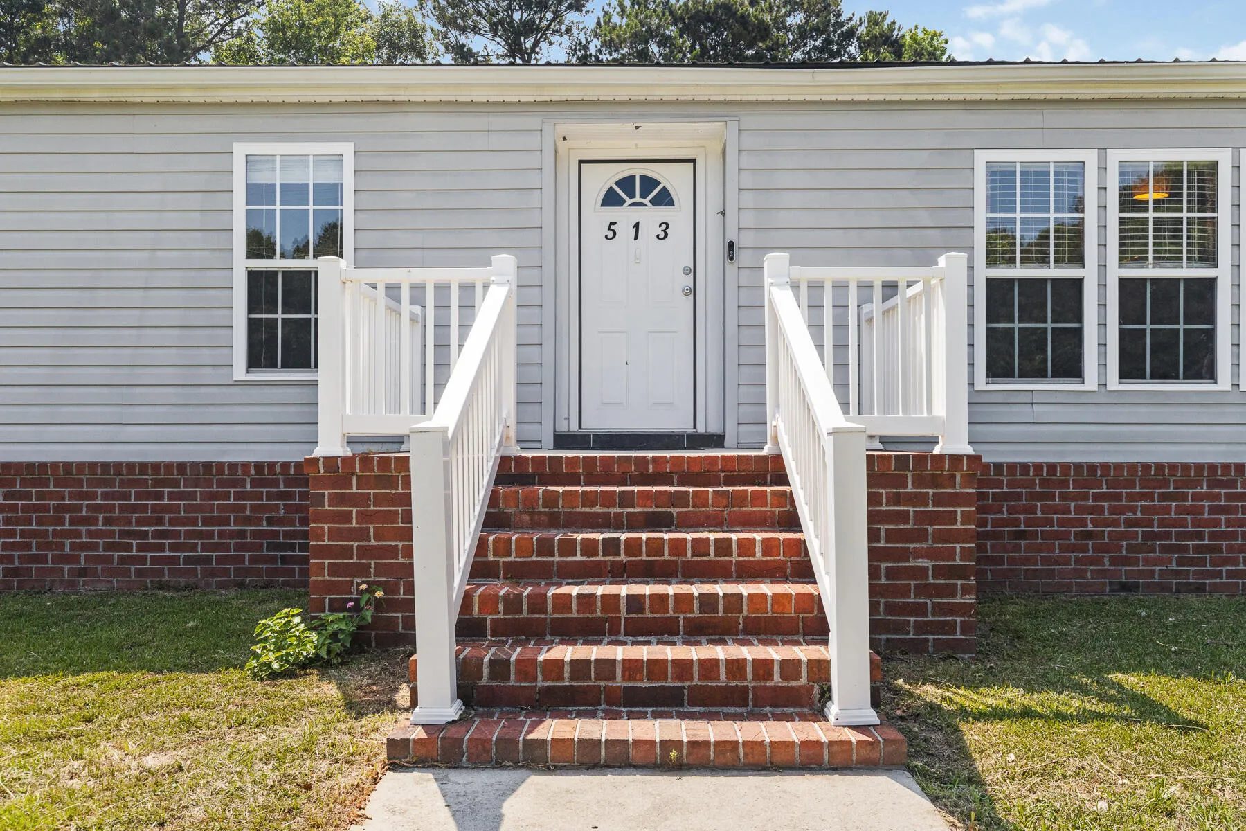 Property image 2 at 513 Pauline Drive, Bonneau, SC 29431