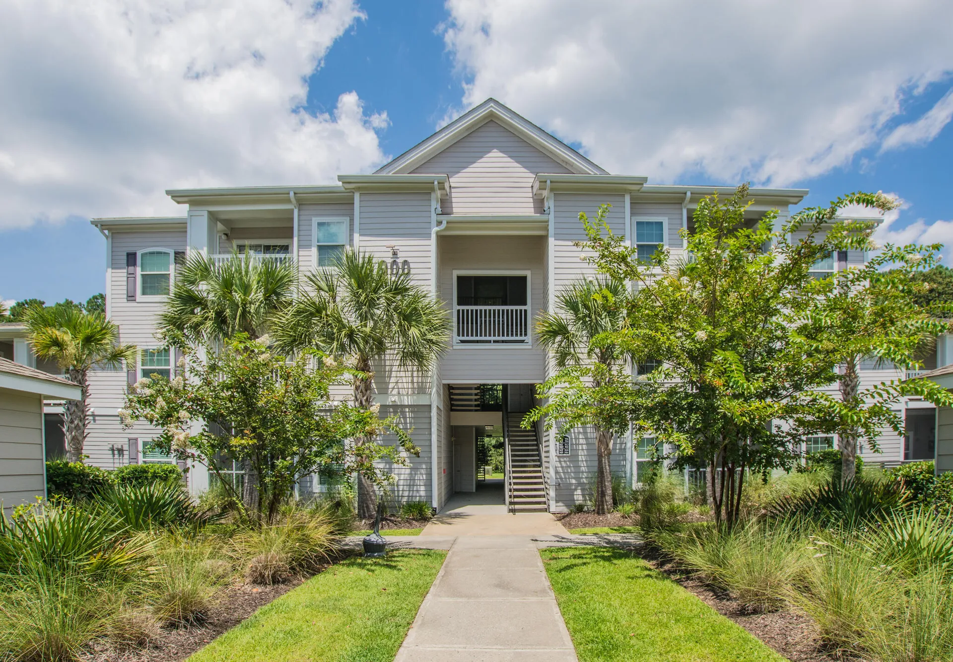 Property image 1 at 1300 Park West Boulevard 911, Mount Pleasant, SC 29466