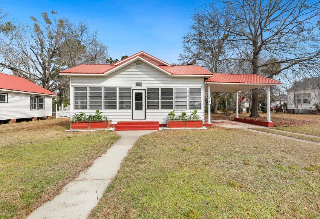 Property image 3 at 222 E Main Street, Moncks Corner, SC 29461