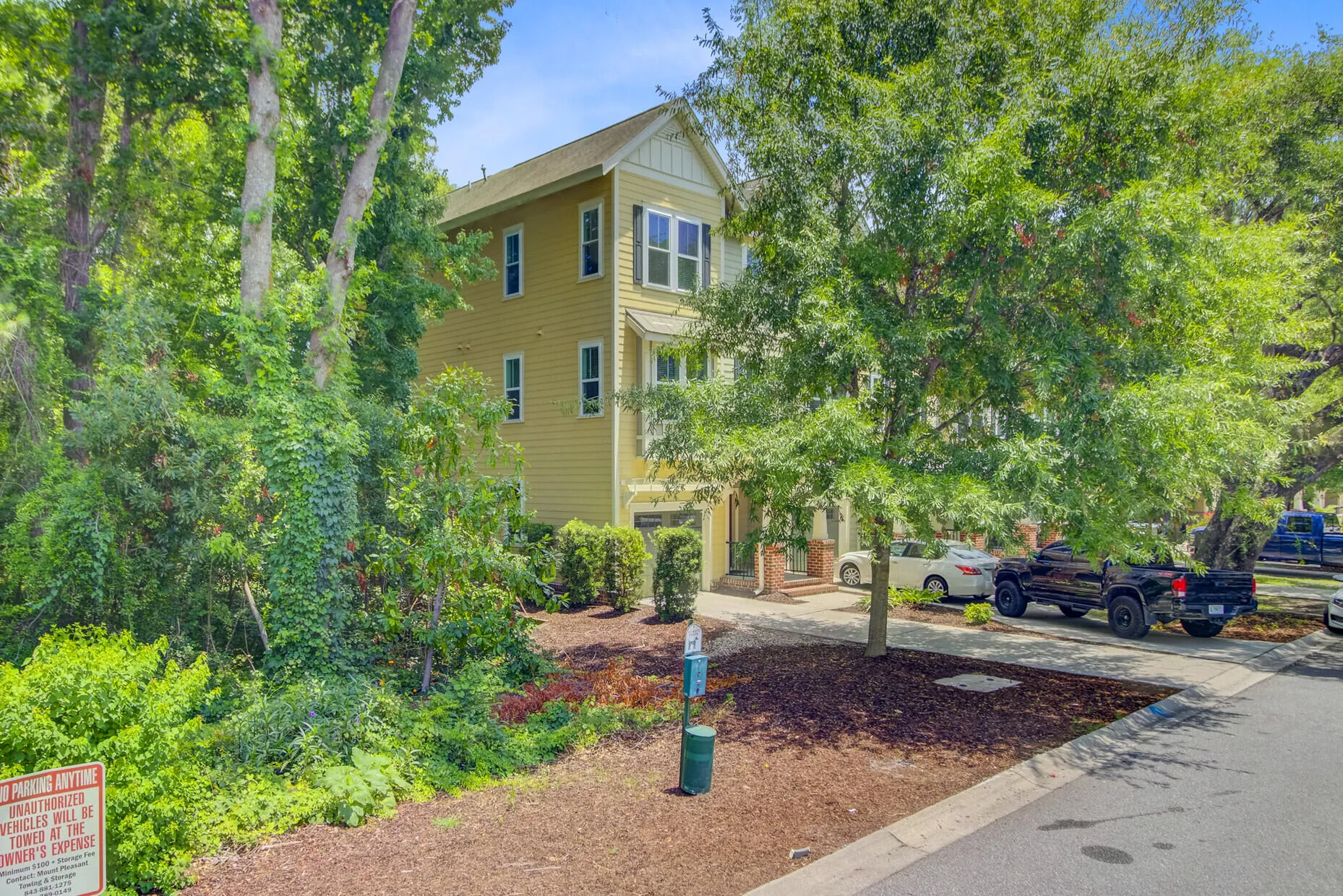 1184 Dingle Road