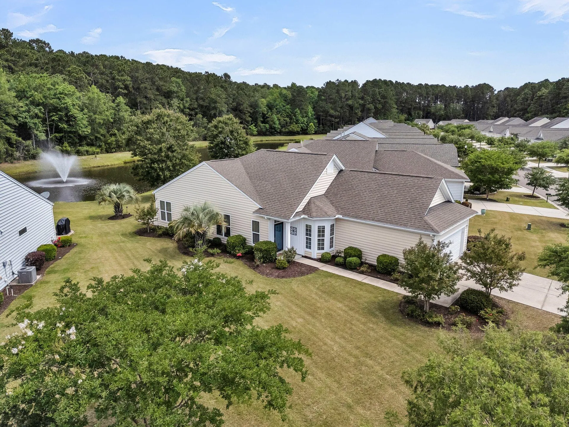 Property image 2 at 528 Sea Foam Street, Summerville, SC 29486