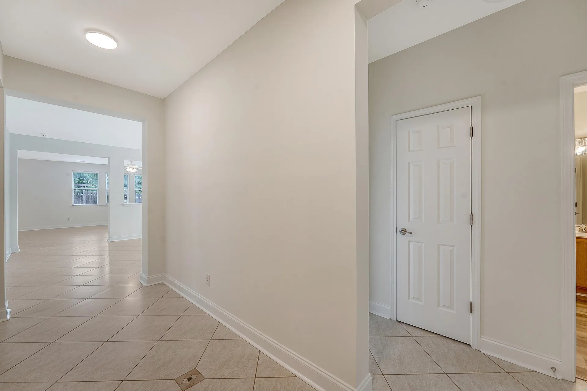 Property image 4 at 900 Coach Street, Ladson, SC 29456