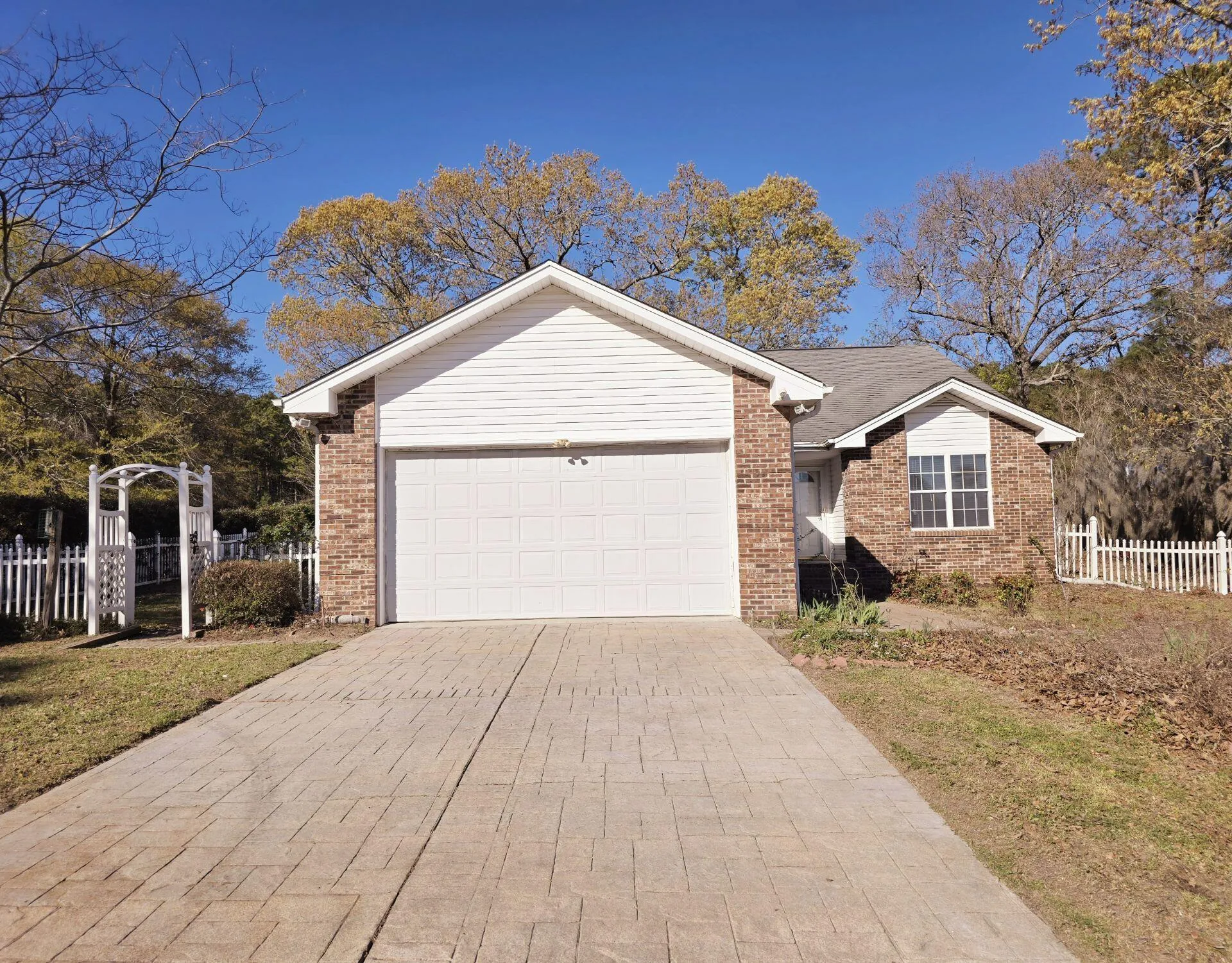 1575 Cottage Drive