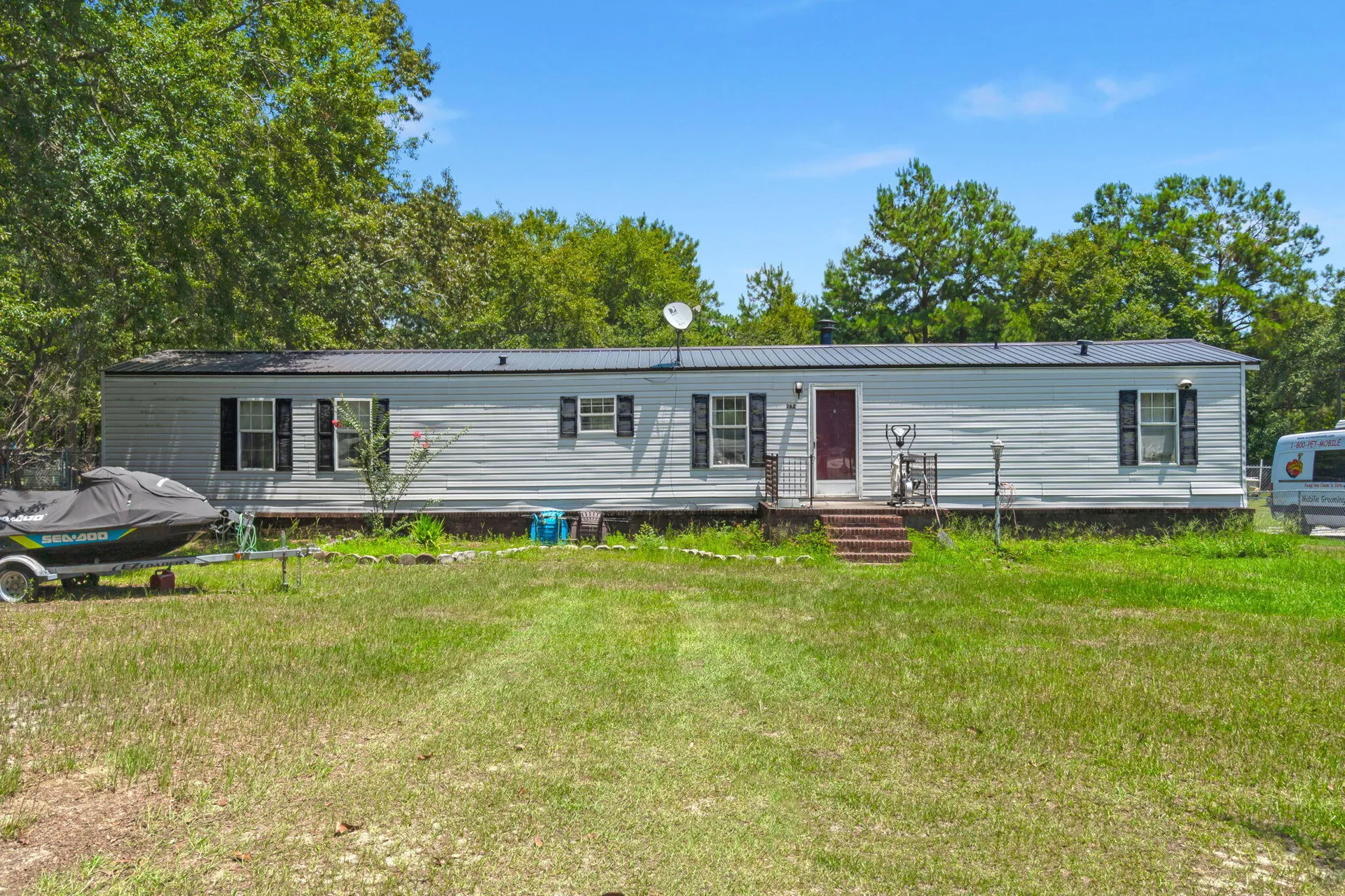 262 Albacore Road