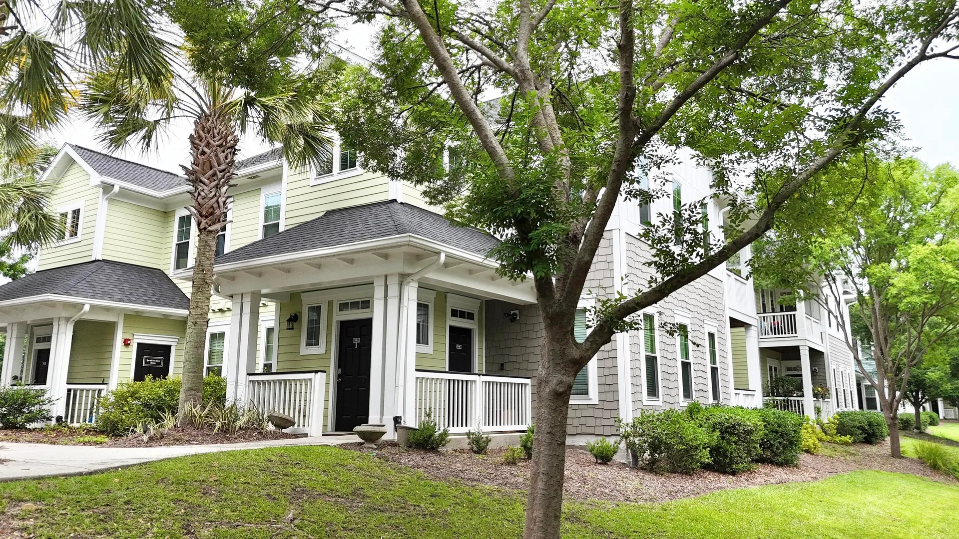 Parkside Hpr, Charleston Community