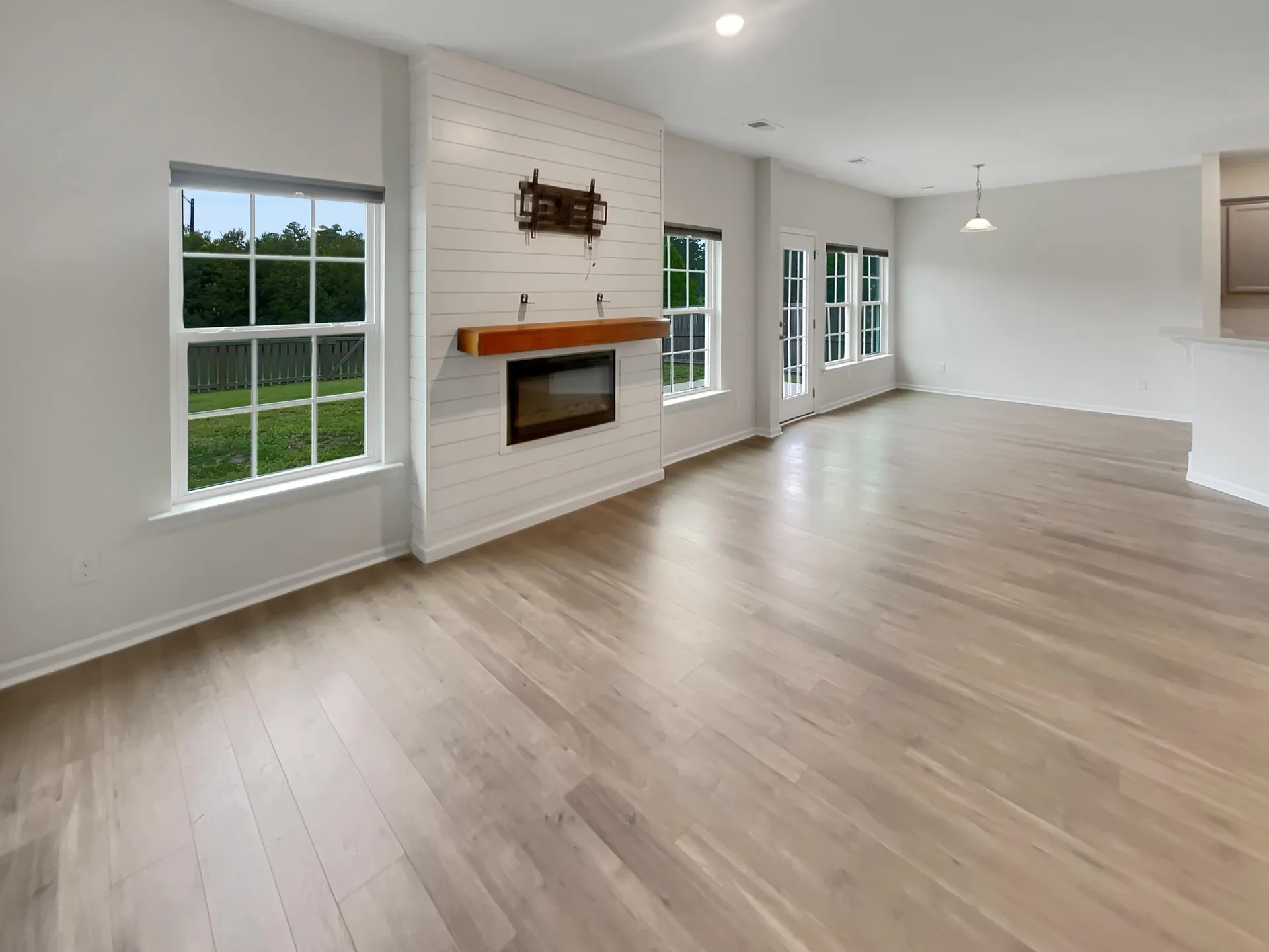 Property image 3 at 242 Daniels Creek Circle, Goose Creek, SC 29445