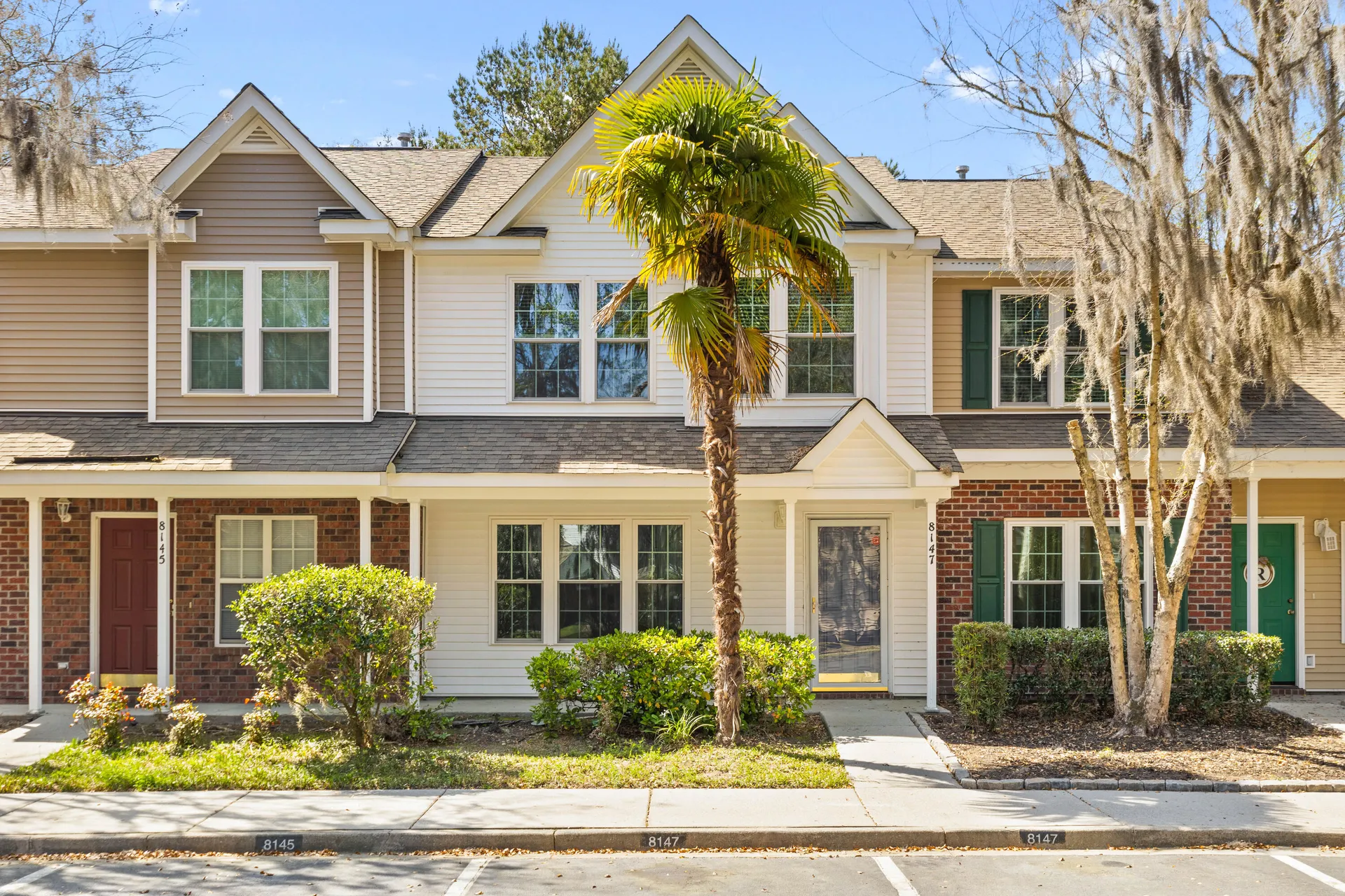 8147 Shadow Oak Drive
