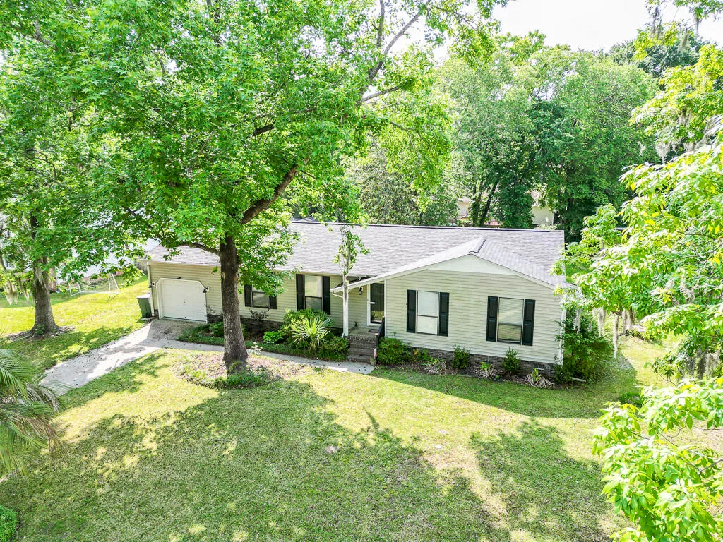 Property image 3 at 5 Drummond Court, Charleston, SC 29414