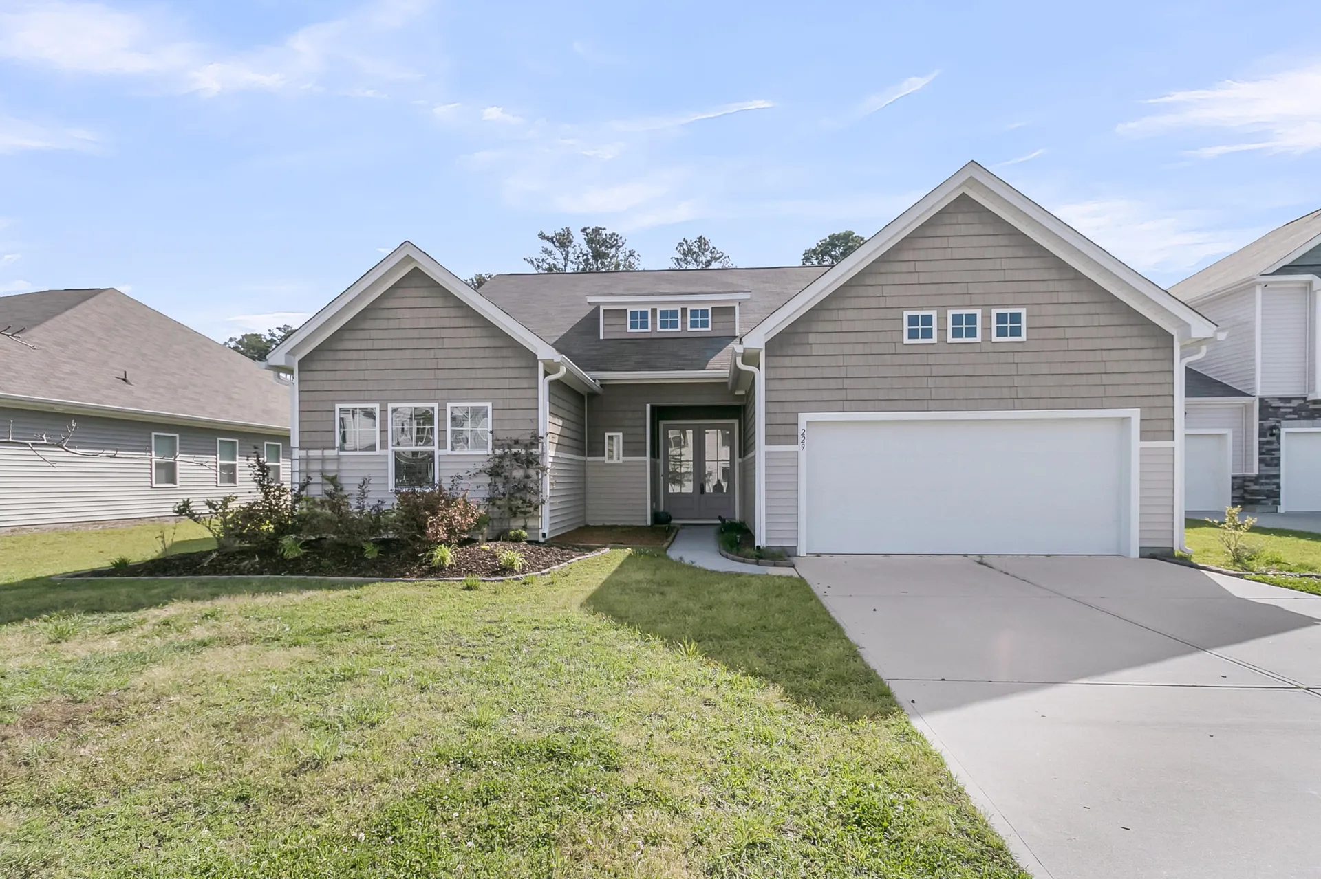 Property image 2 at 229 Celestial Boulevard, Summerville, SC 29486