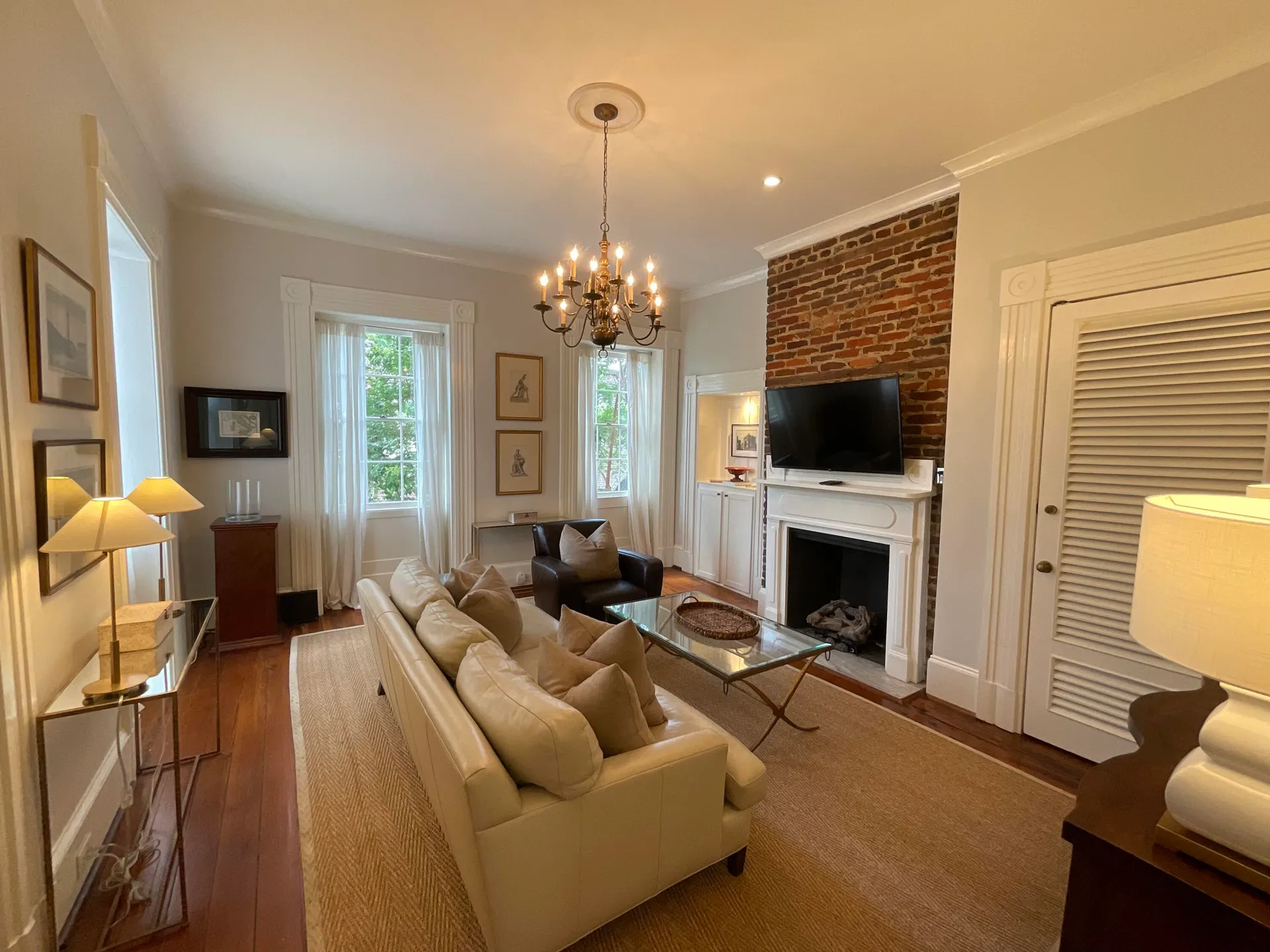 Property image 3 at 22 Wentworth Street, Charleston, SC 29401