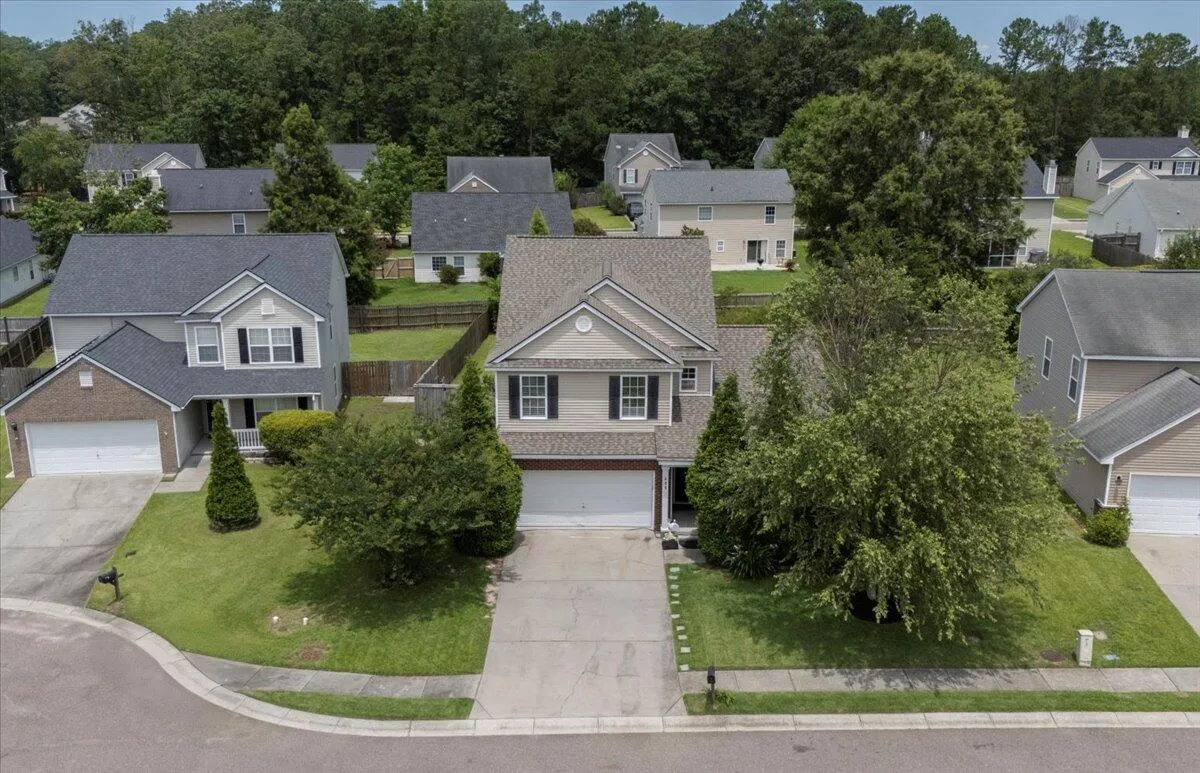 406 Brookfield Lane