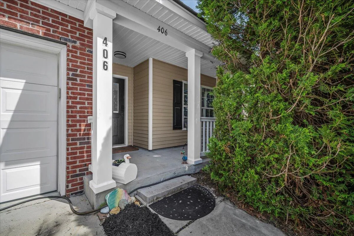 Property image 3 at 406 Brookfield Lane, Goose Creek, SC 29445
